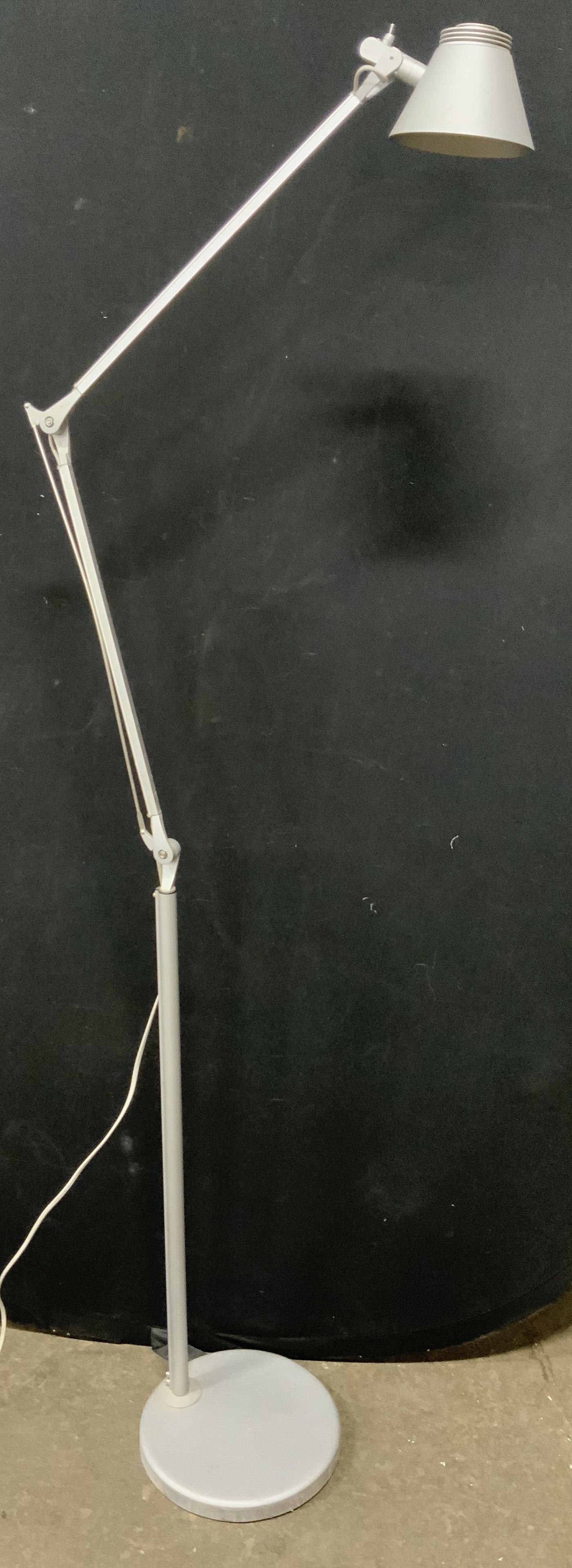 Adjustable Jointed Metal Floor Lamp (1 of 8)