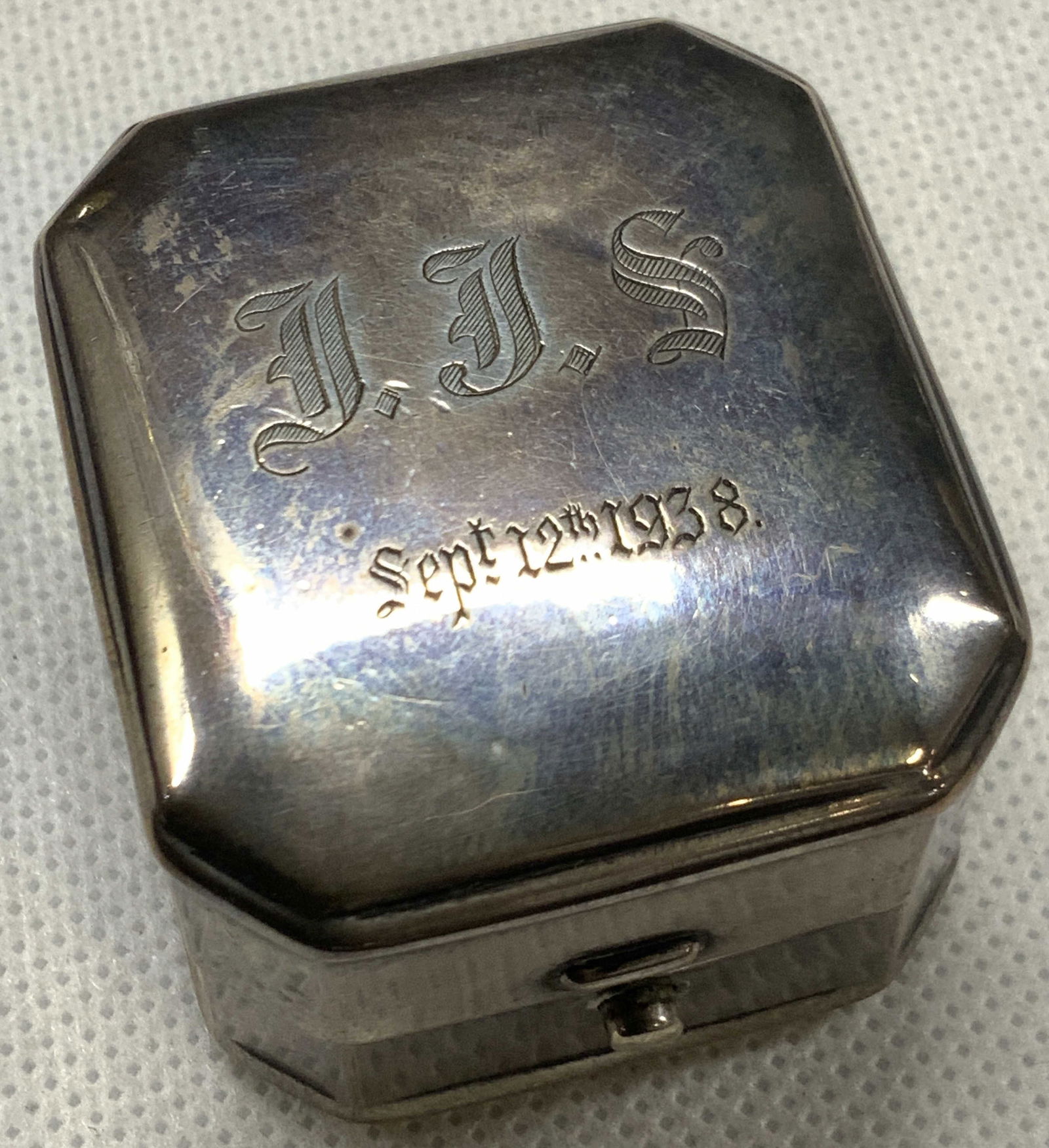 Vtg BIRKS Sterling Silver Ring Case (1 of 7)