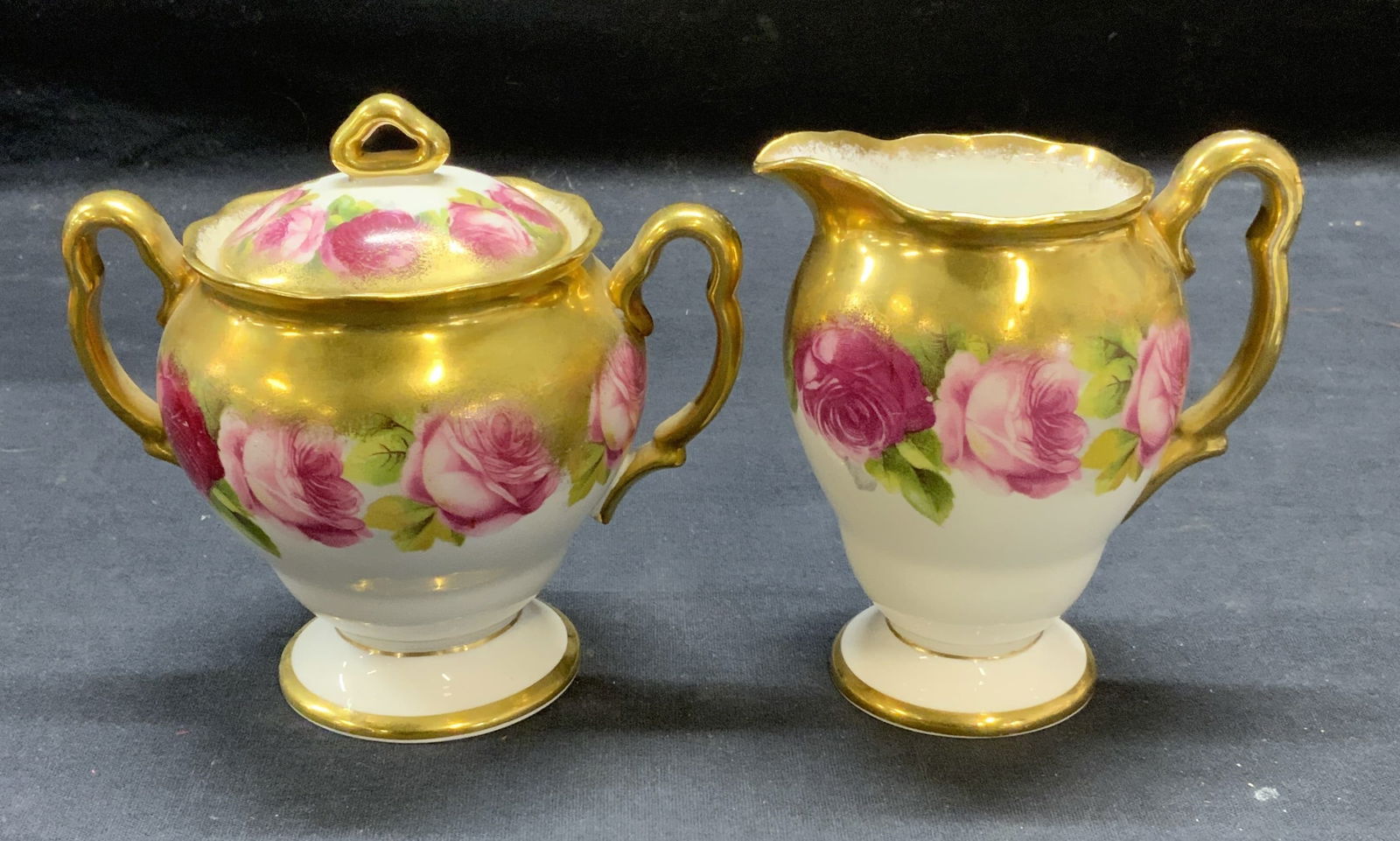 Set 2 Royal Albert China Sugar Bowl & Creamer (1 of 7)