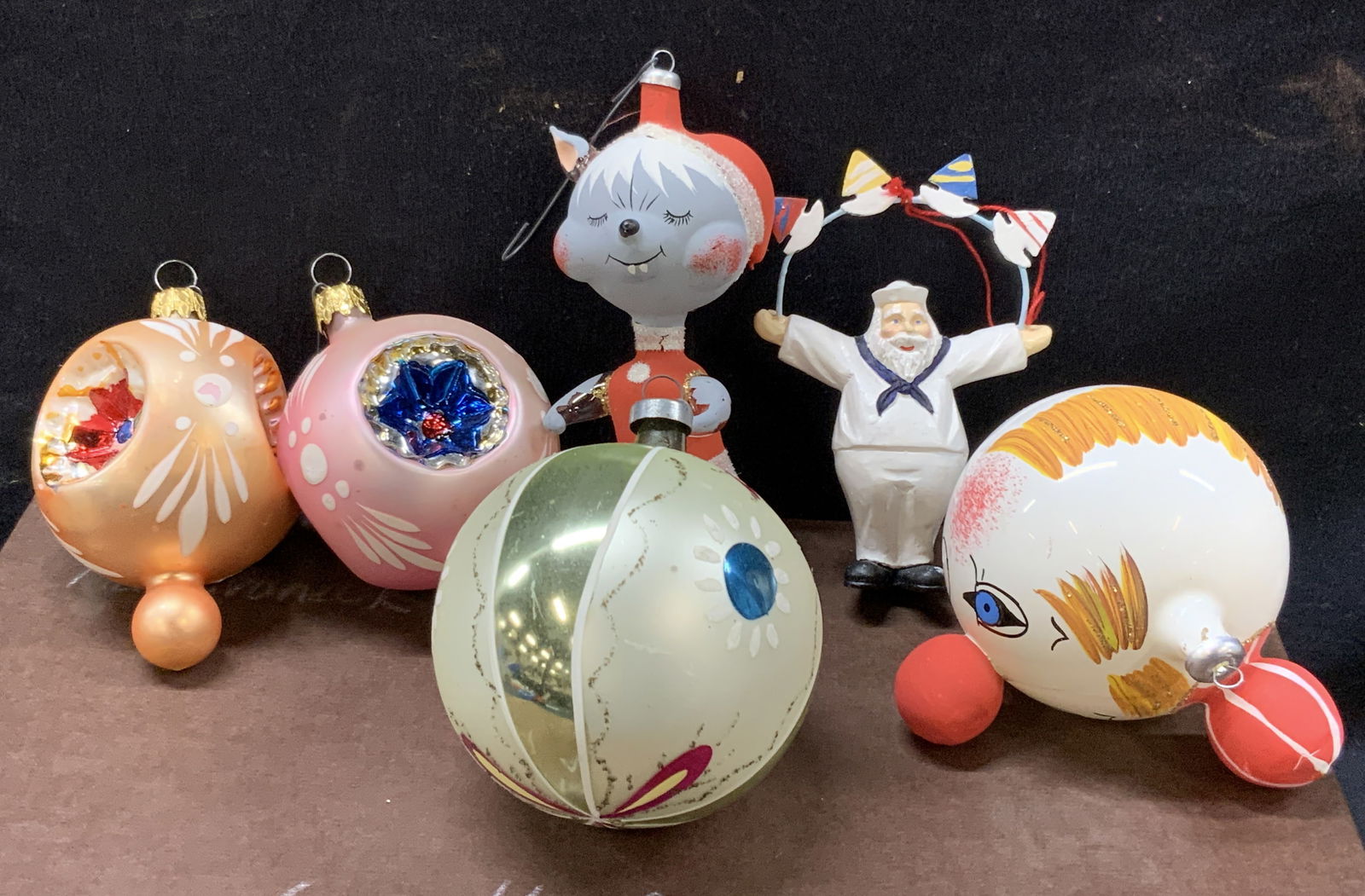 Lot 6 Vtg Hand Painted Glass Ornaments W Box (1 of 8)