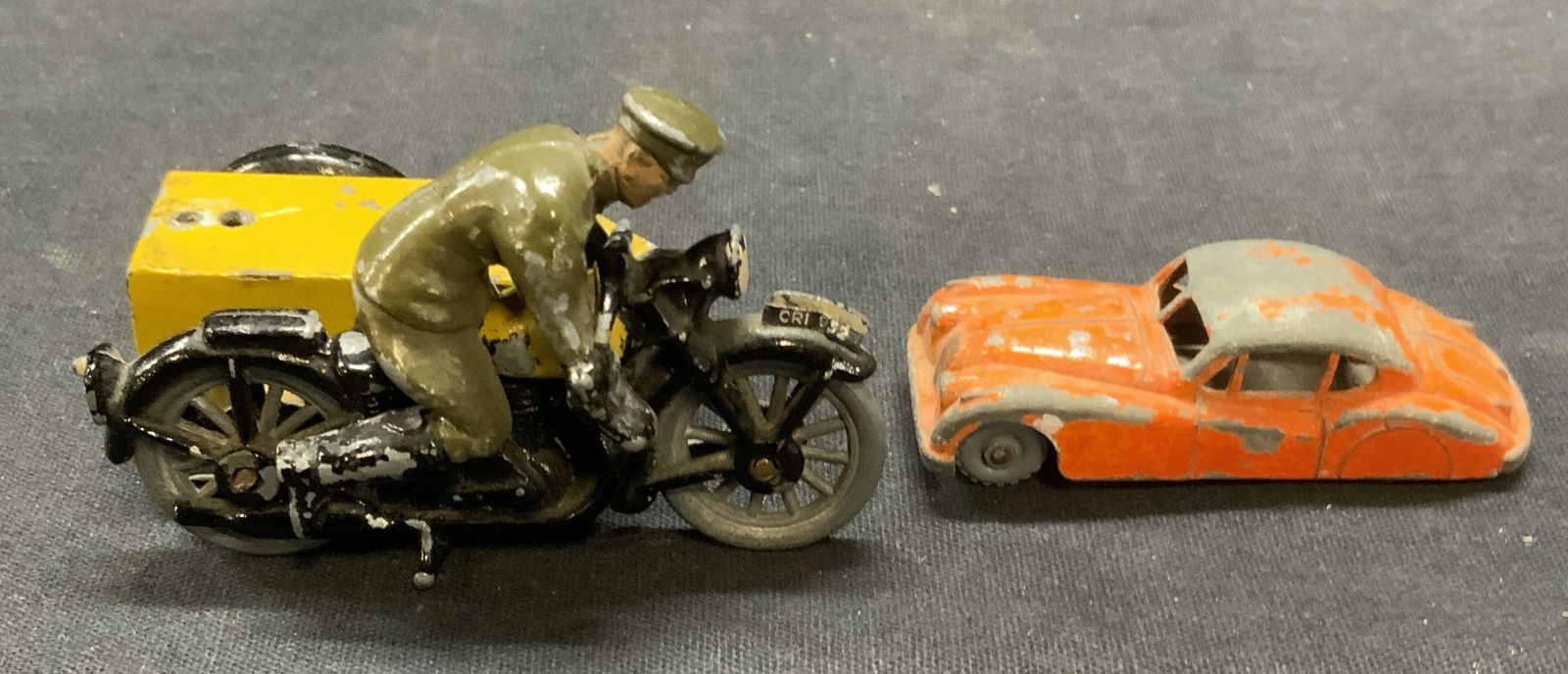 Lot 2 Vtg Enameled Metal Toy Car/Motorcycle (1 of 7)