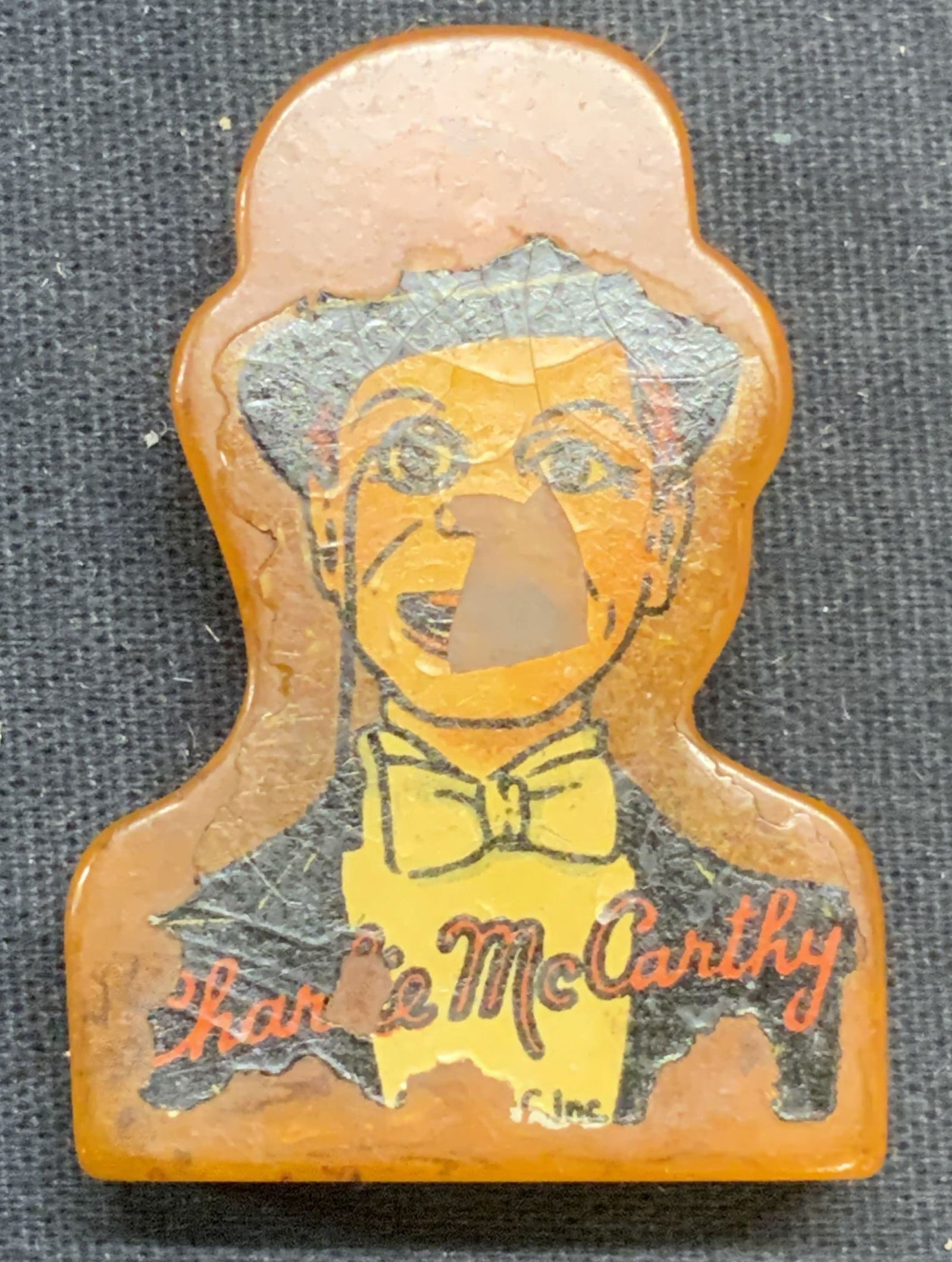 Vintage Charlie McCarthy Bakelite Sharpener (1 of 6)