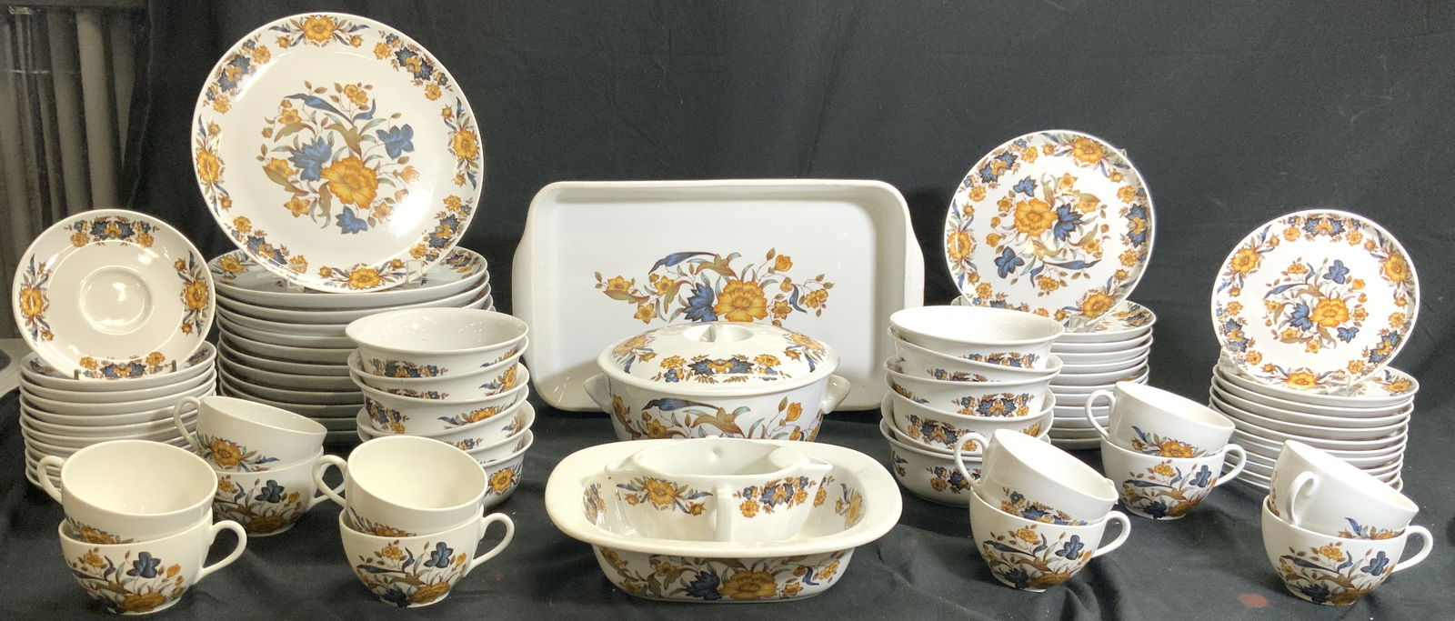 GEORG JENSEN Tampico France Set 76 Porcelainware (1 of 16)