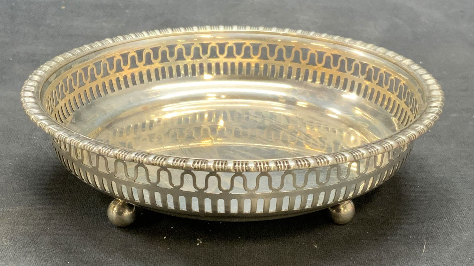 Vtg Sterling Silver Pierced Footed Dish (1 of 8)