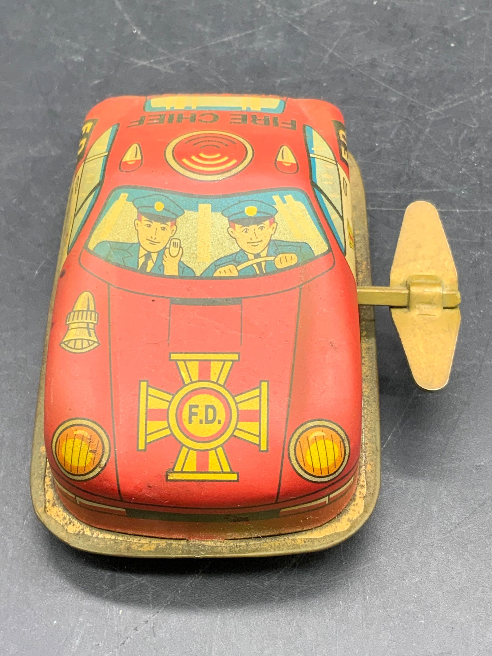 Vntg Russ Berrie & Co Fire Chief Wind Up Tin Car (1 of 7)