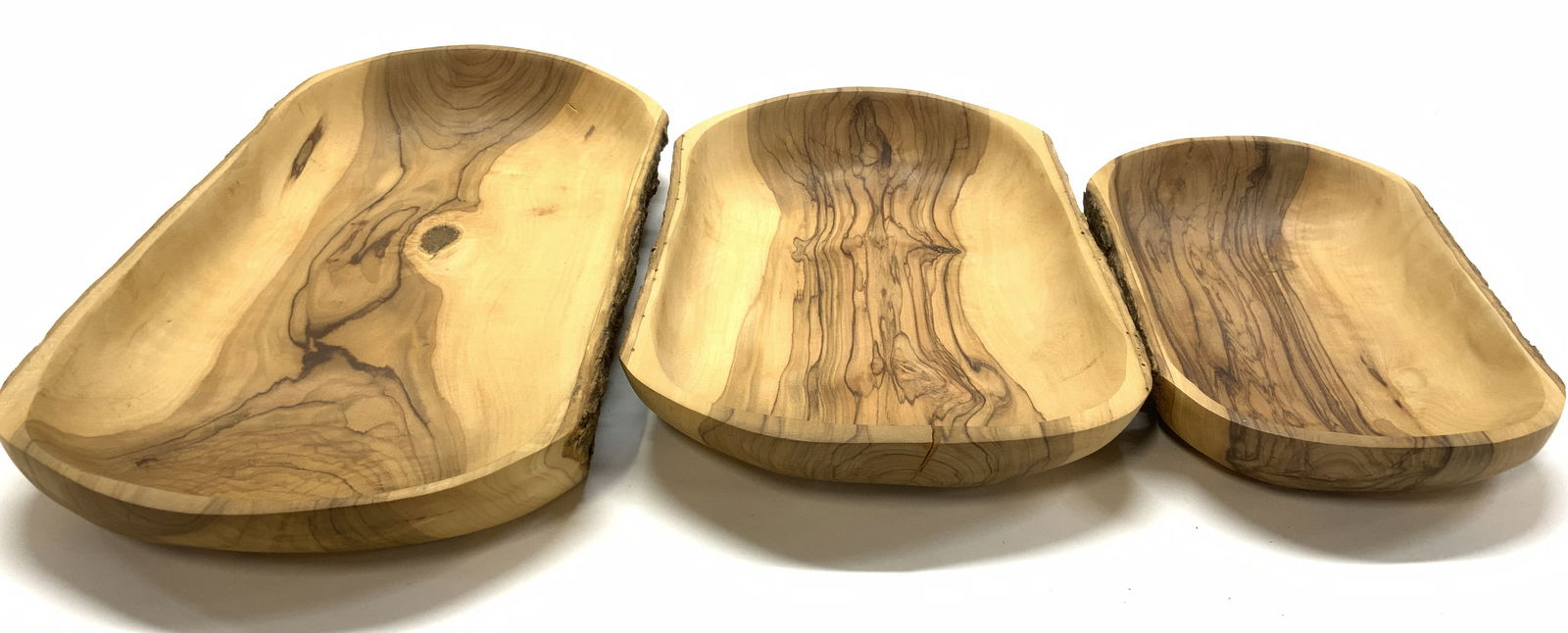 Handcrafted Olive Wood Nesting Bowls , 3 (1 of 7)