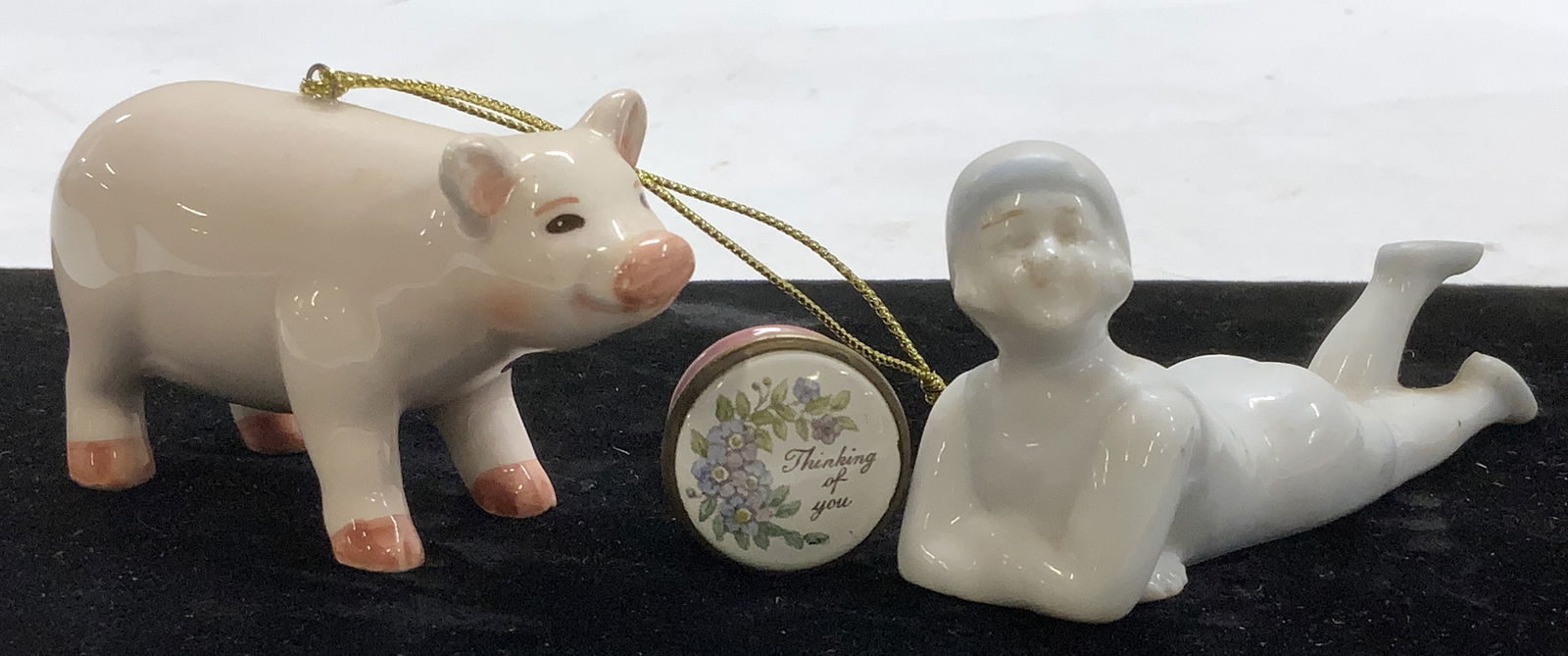 Lot3 Porcelain Accessories, Pig,  Pill Box + (1 of 8)