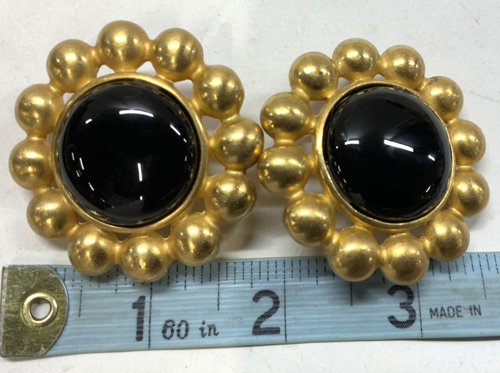 Gilt Metal/ Glass Statement Clip On Earrings (1 of 6)