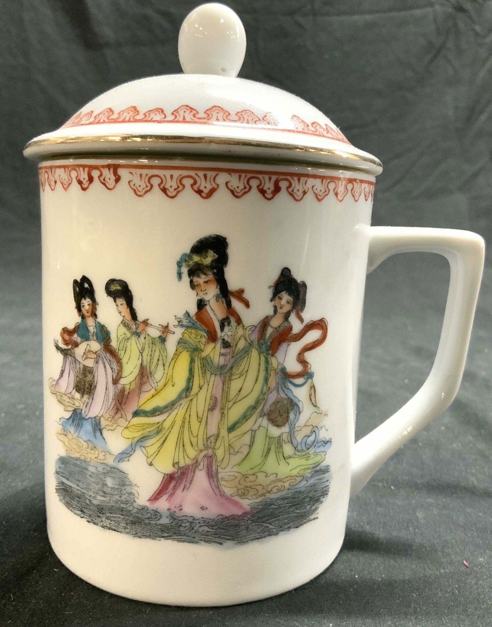 LINGHAN Asian Porcelain Mug W Lid (1 of 6)