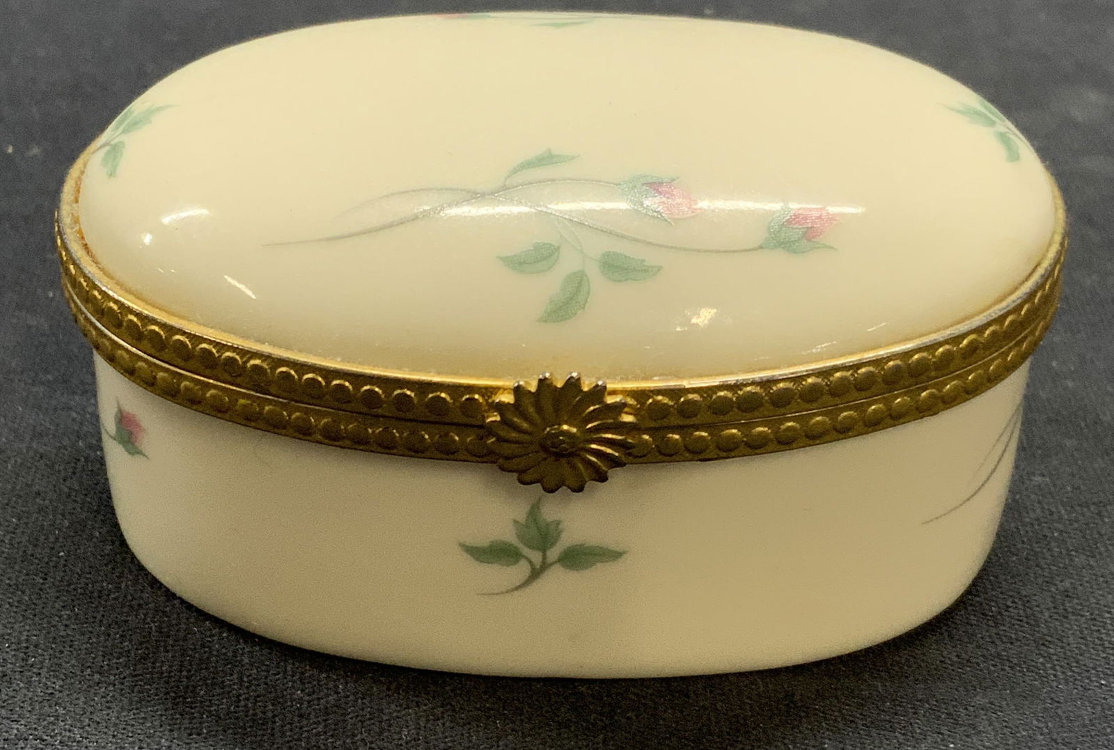 Lenox Floral, Porcelain Trinket Box (1 of 6)