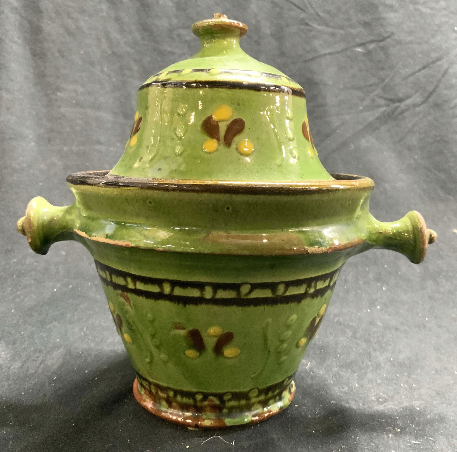 CADEAUX La Grange La Clusaz Ceramic Vessel W Lid (1 of 8)