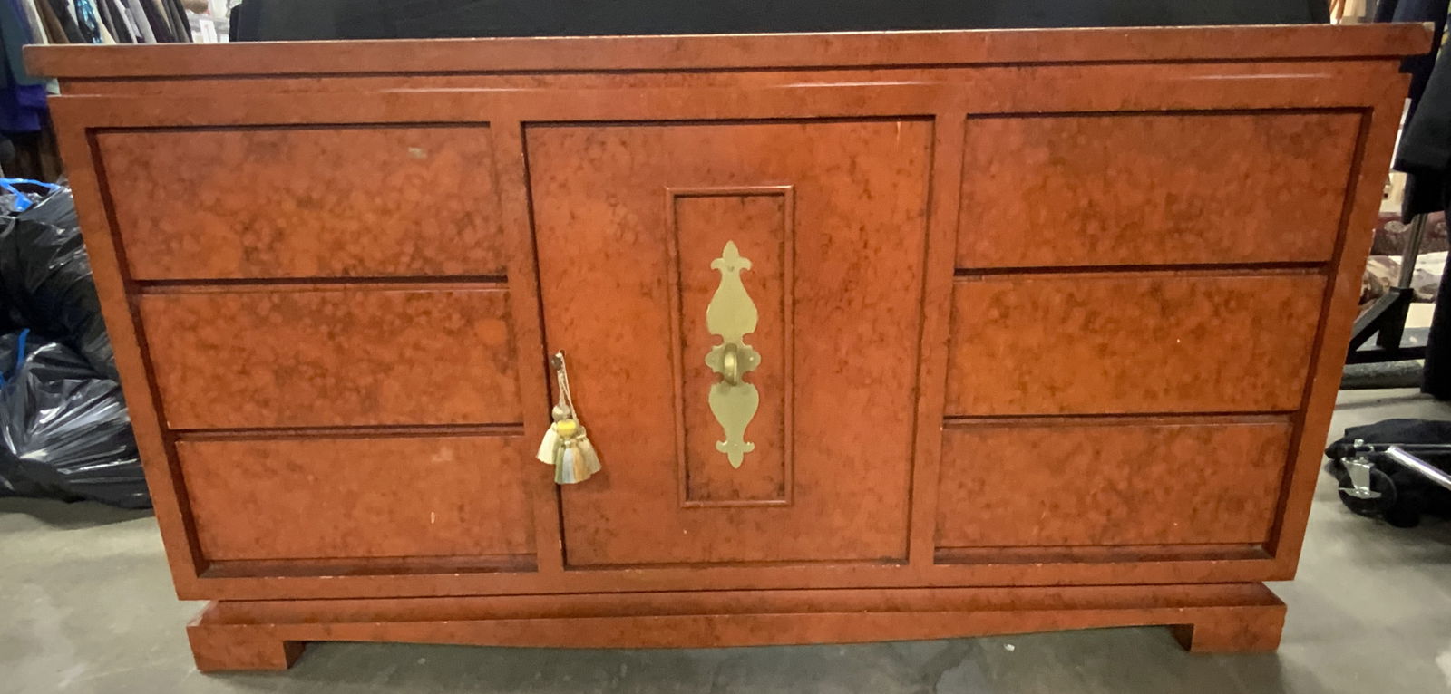 Vintage Art Deco Style Ten Drawer Dresser (1 of 18)