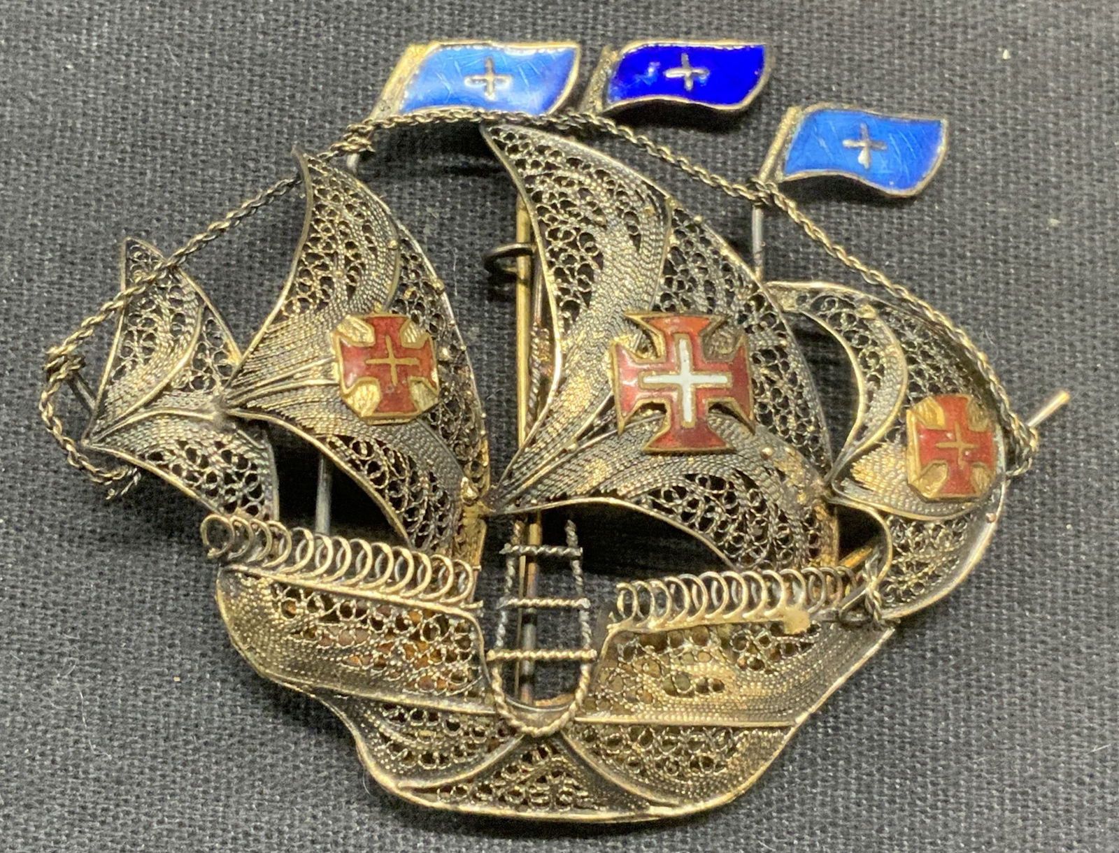 Vintage Sterling Silver Ship Brooch (1 of 6)