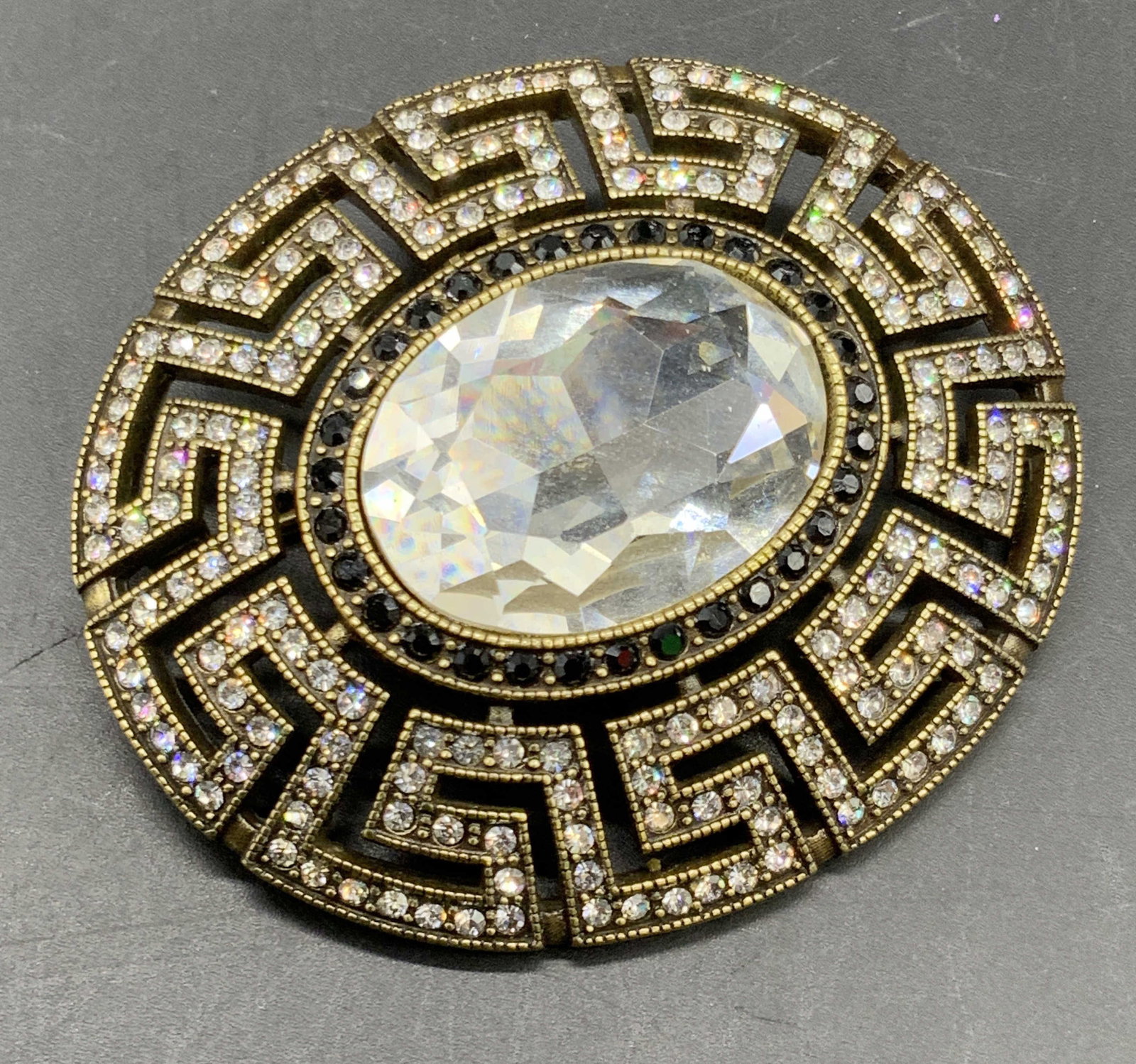 HEIDI DAUS CN Faceted Crystal Brooch / Pendant (1 of 10)