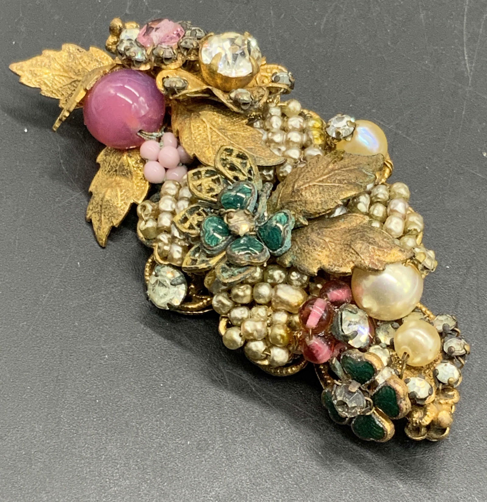 MIRIAM HASKELL Signed Vtg Beaded Floral Brooch (1 of 11)