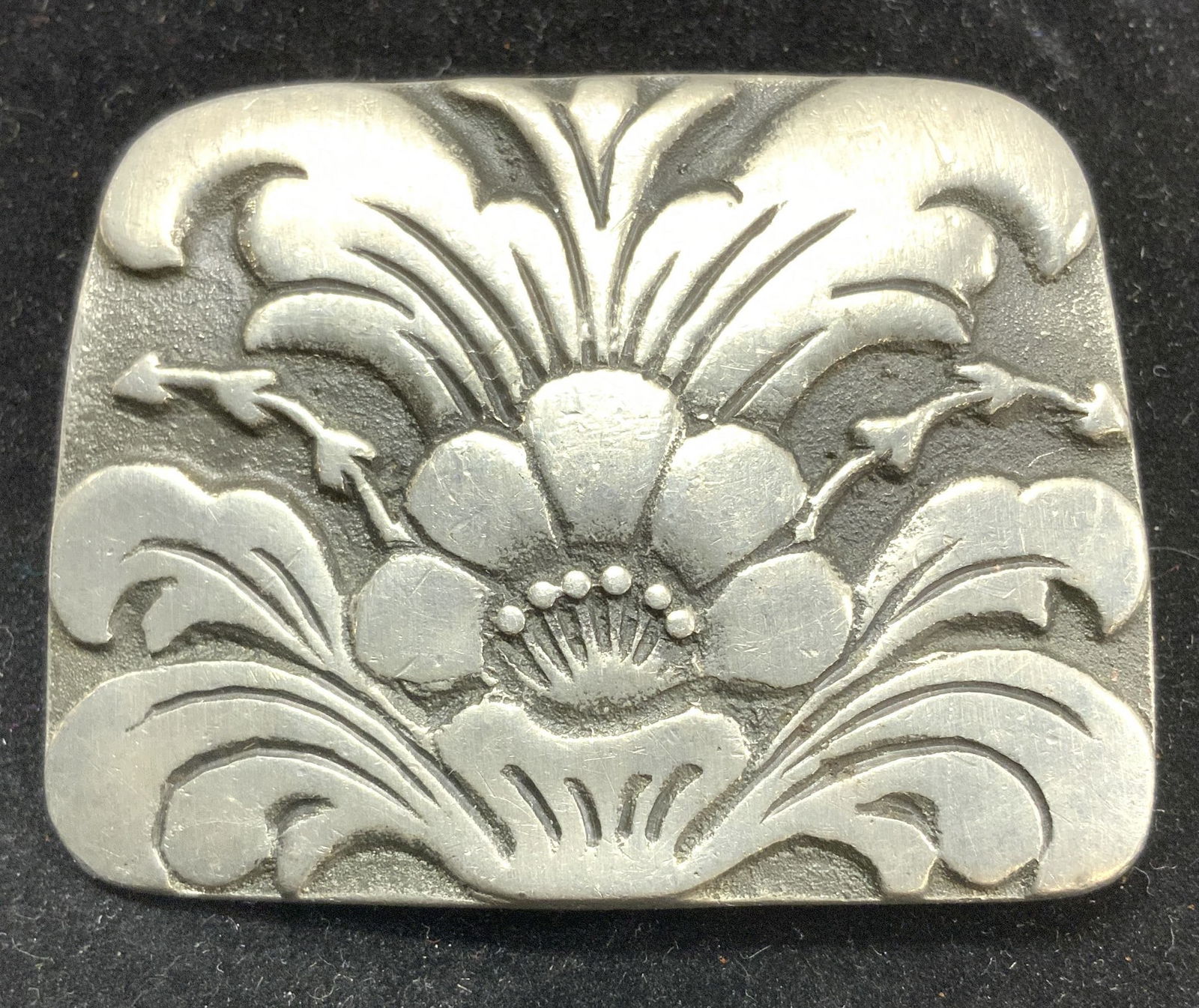 E.F Metal Brooch, Sweden: Art Nouveau metal brooch with flower design, Signed E.F. Sweden. Possibly pewter, measures 2 x 1.5 in. Signed Jewelry, made in Sweden, Brooch, pewter brooch, art nouveau brooch, Chunky jewelry, statem