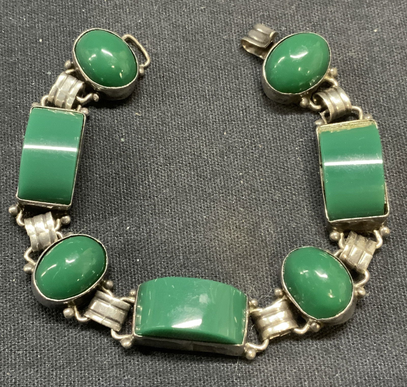 Sterling Silver Green Cabochon Bracelet, Mexico (1 of 7)