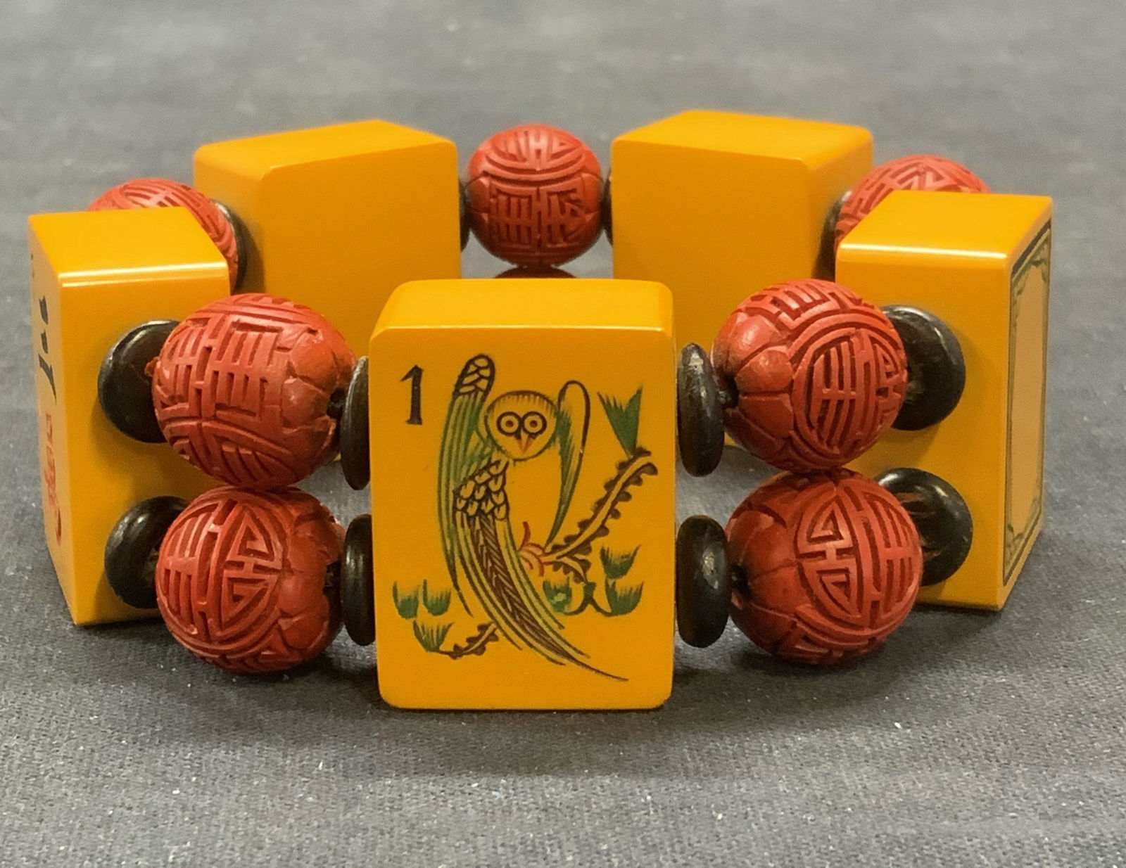 Vintage Bakelite Mahjong Tile Bracelet (1 of 6)