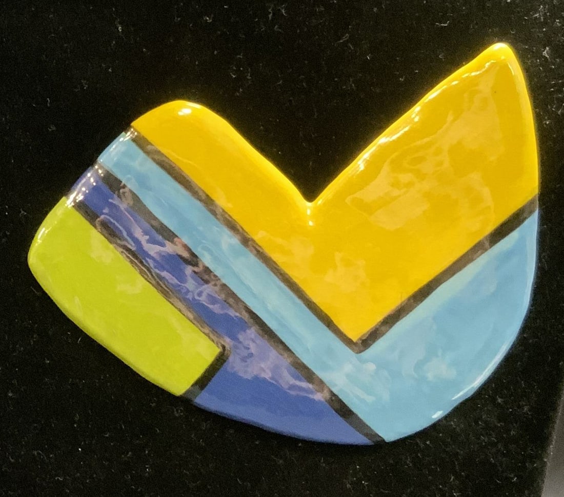 Vintage Pamela Shafer Handmade Porcelain Brooch (1 of 7)