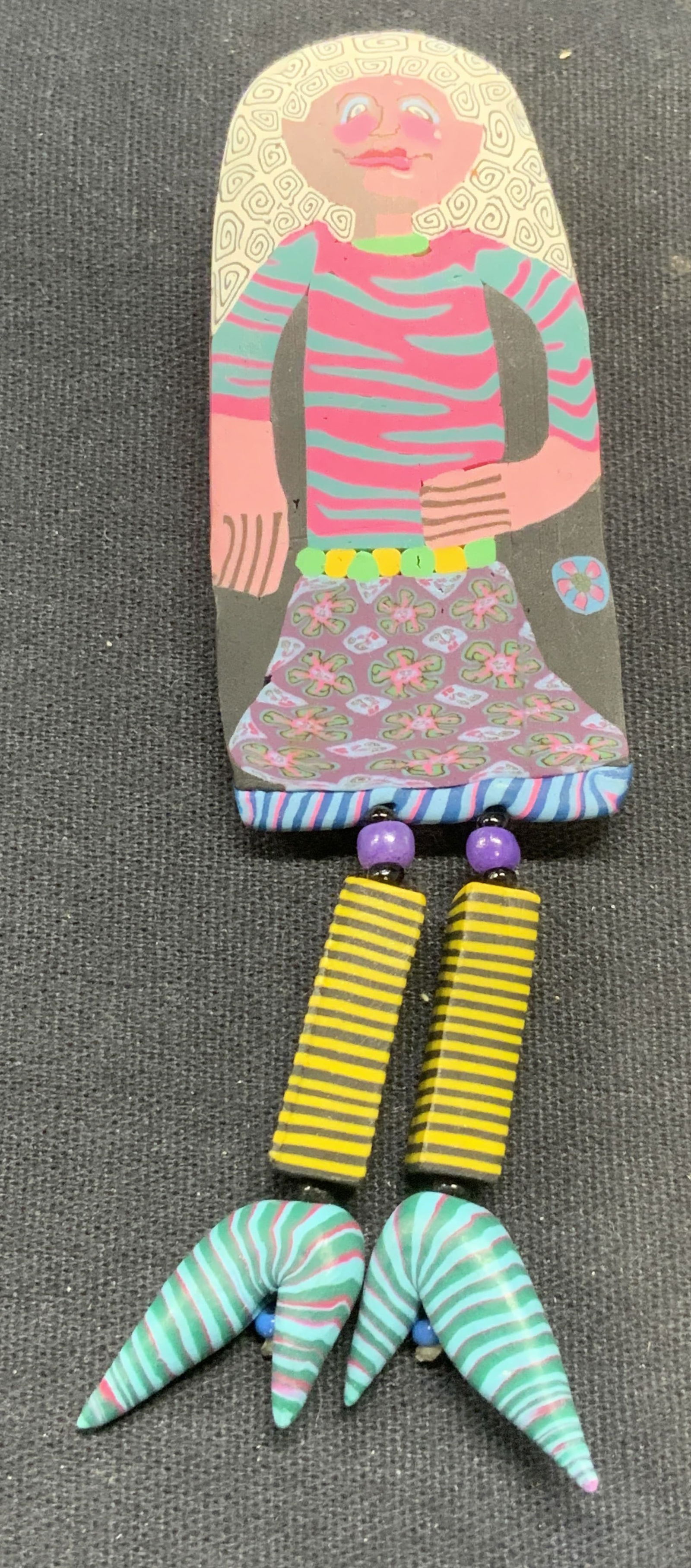 Signed KD Handmade Figural Clay Brooch (1 of 7)