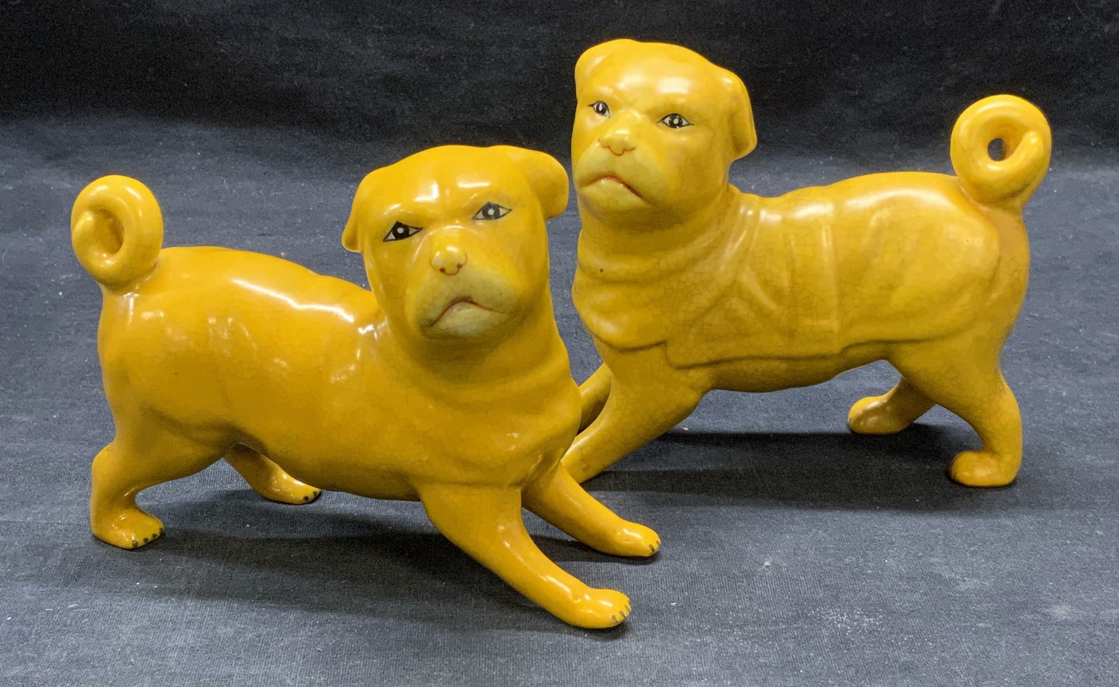 Nr Pair Vintage Yellow Ceramic Dog Figurals (1 of 8)