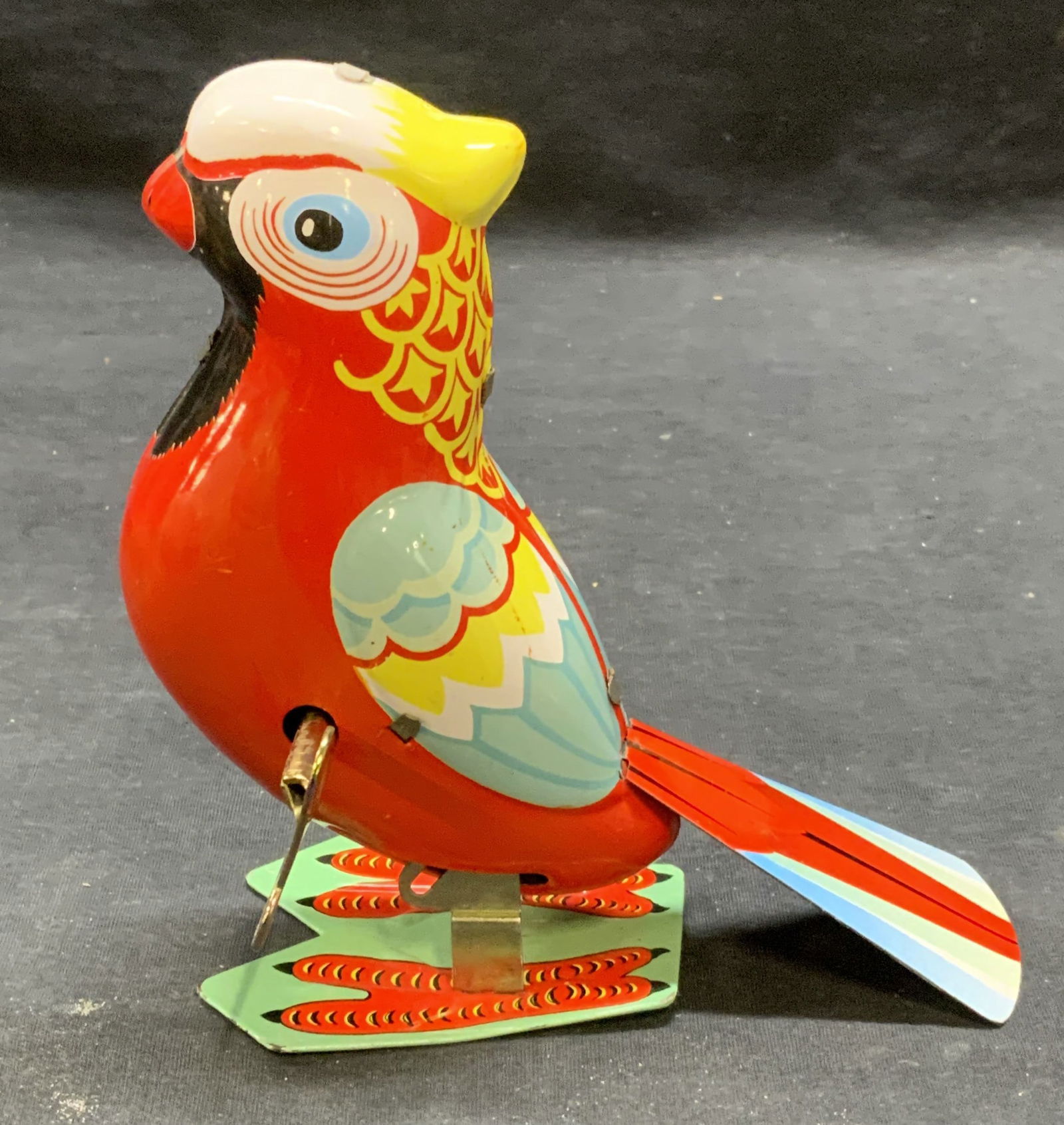 Vintage Wind Up Parrot Tin Toy (1 of 6)