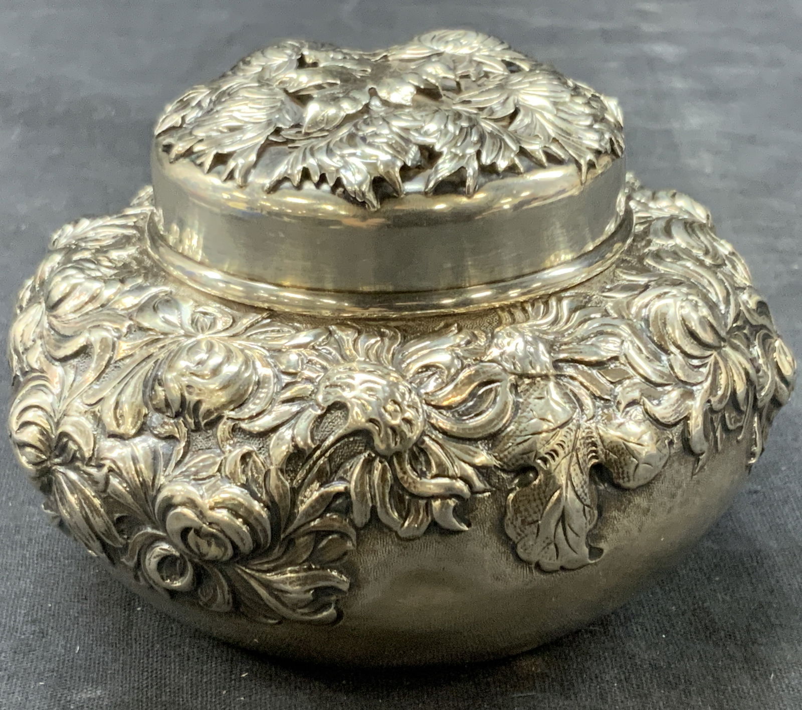 Hand & Crane Sterling Silver Vtg Lidded Vessel (1 of 8)