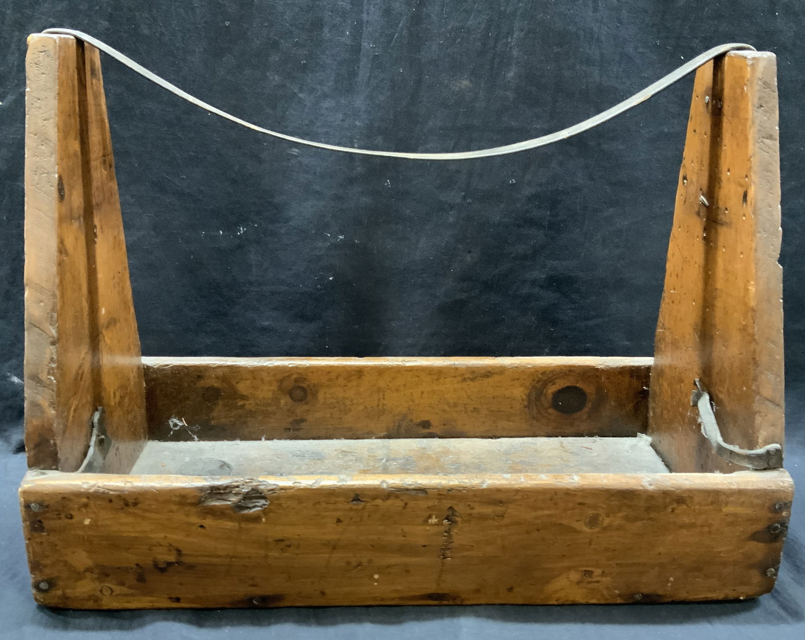 Antq Carpenters Wooden Tool Box (1 of 9)