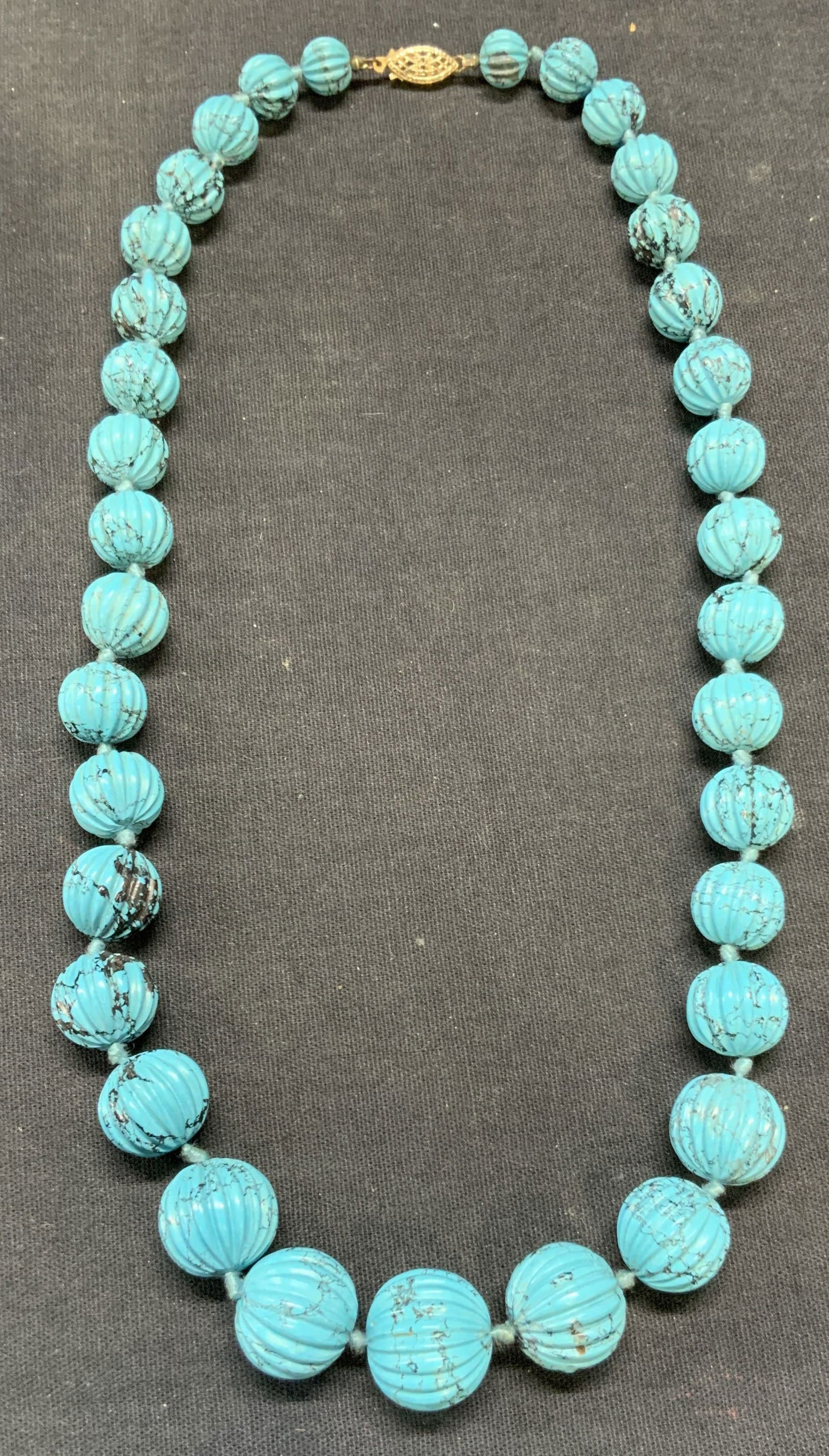 Vintage Turquoise Beaded Necklace (1 of 6)