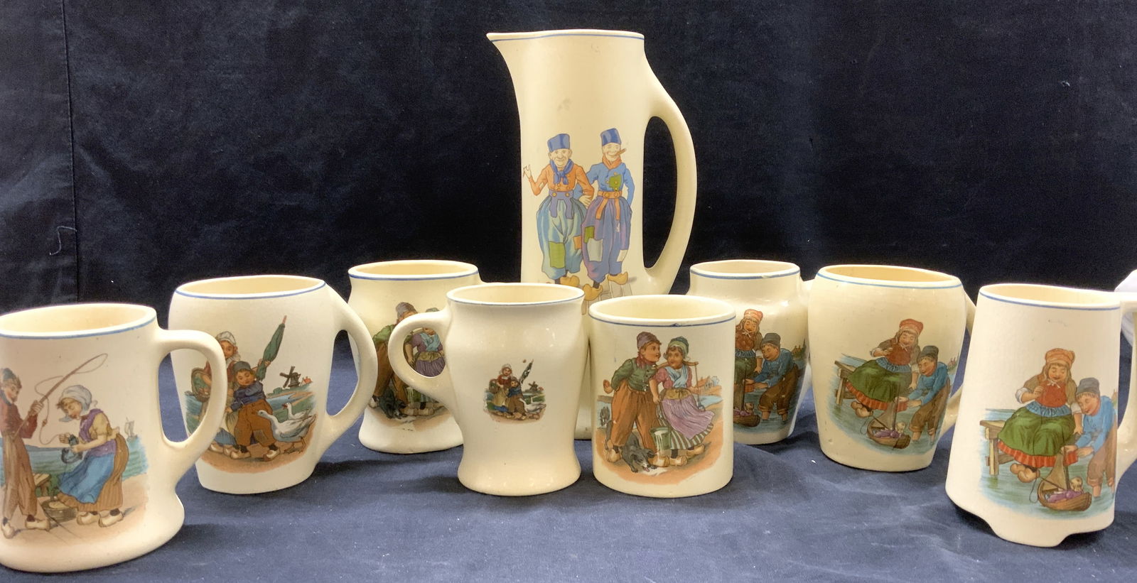 Antq ROSEVILLE Ewer & Mug Creamware Set 9, 1915 (1 of 9)