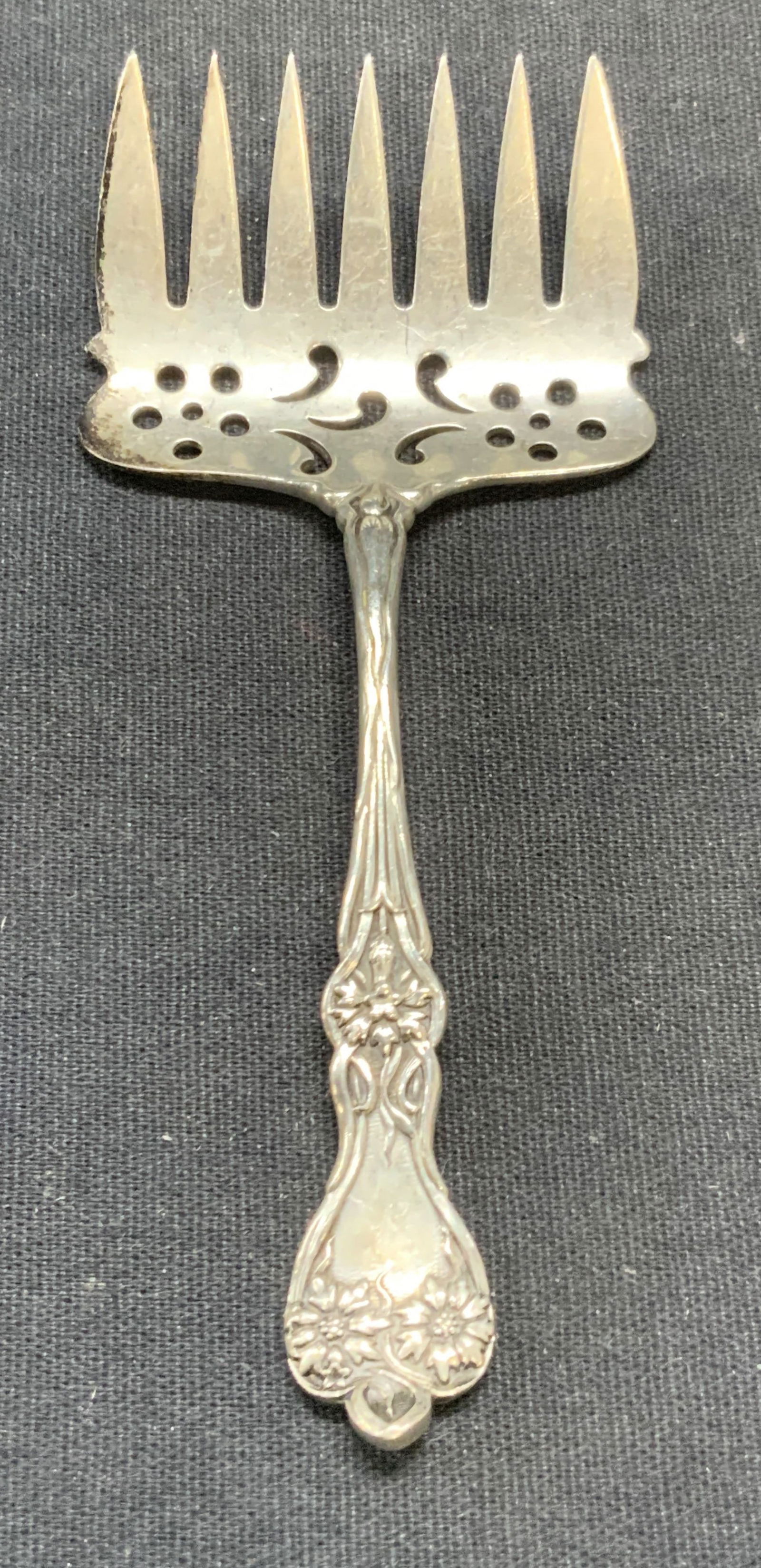 Vintage Hallmarked Sterling Silver Sardine Fork (1 of 6)