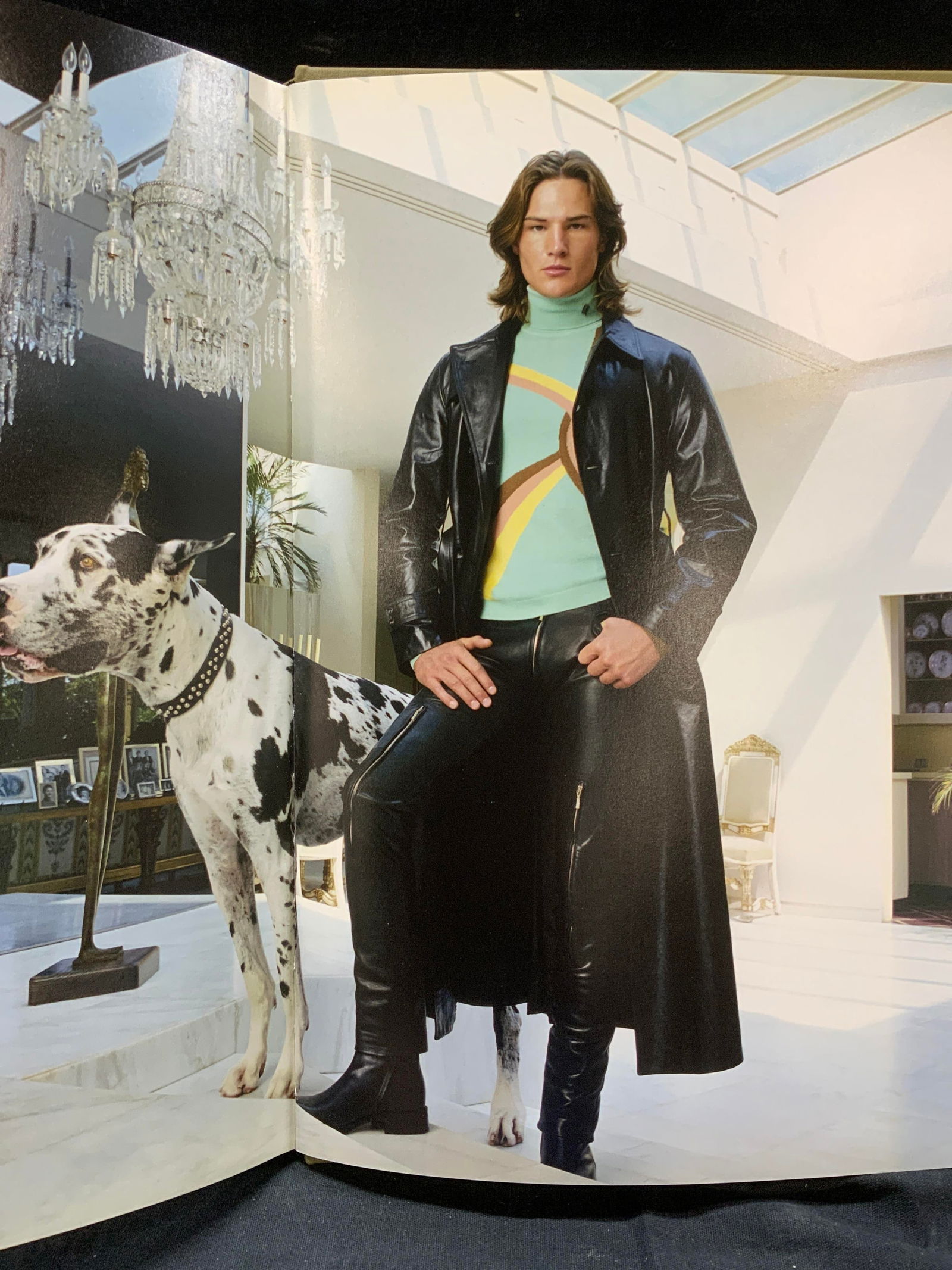 VERSACE Fall Winter 2000 Meisel Photo Collection (1 of 10)