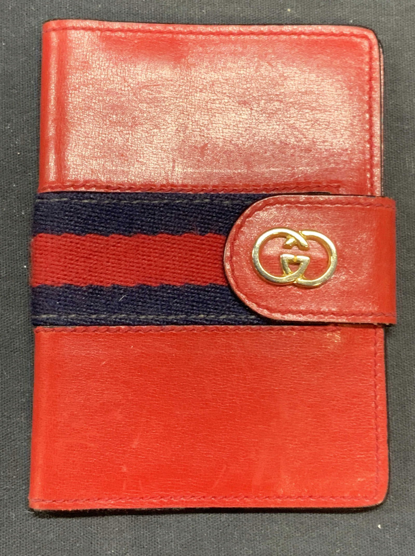 Gucci Red Leather Wallet (1 of 7)