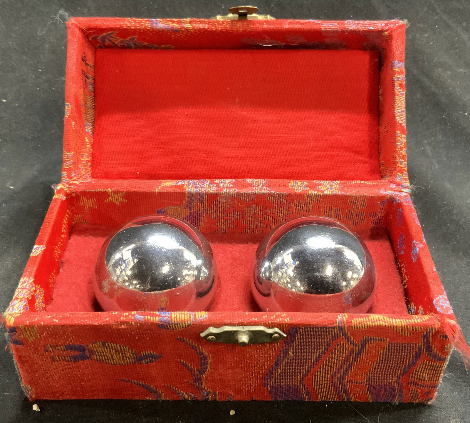 DACIGE Pair Baoding Balls In Original Box (1 of 8)