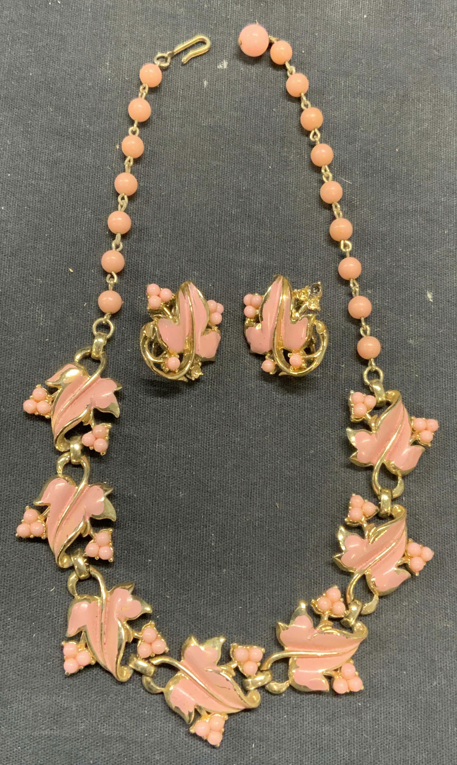 2 Gold Tone Pink Leaf Necklace & Earrings (1 of 7)