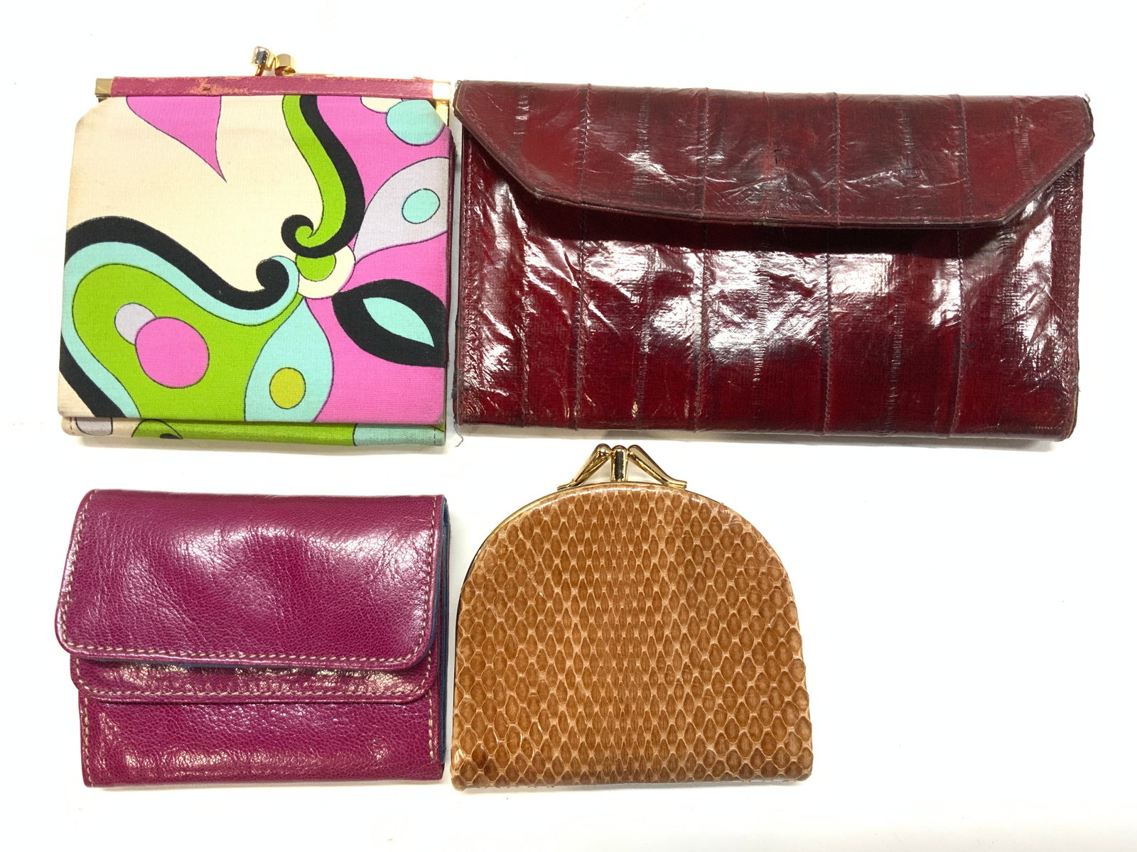 4 Vntg Wallets, EEL& Snakeskin Pucci Style, Tusk: Vintage Wallets and coin purses. Pocket size Pink Leather fold over snap wallet, labeled Tusk. Never used. Blue interior with red cotton fabric. 3.75 x 3 x 7/8 in., Kiss clasp brown snakeskin coin pur