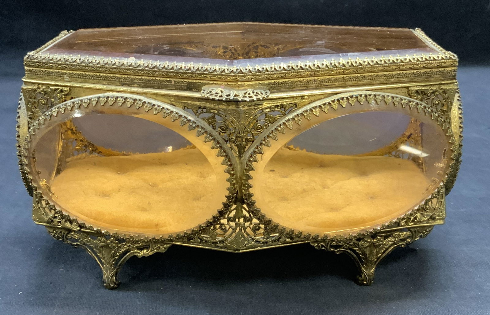 Vintage Gilt Ormolu Dresser Box (1 of 7)