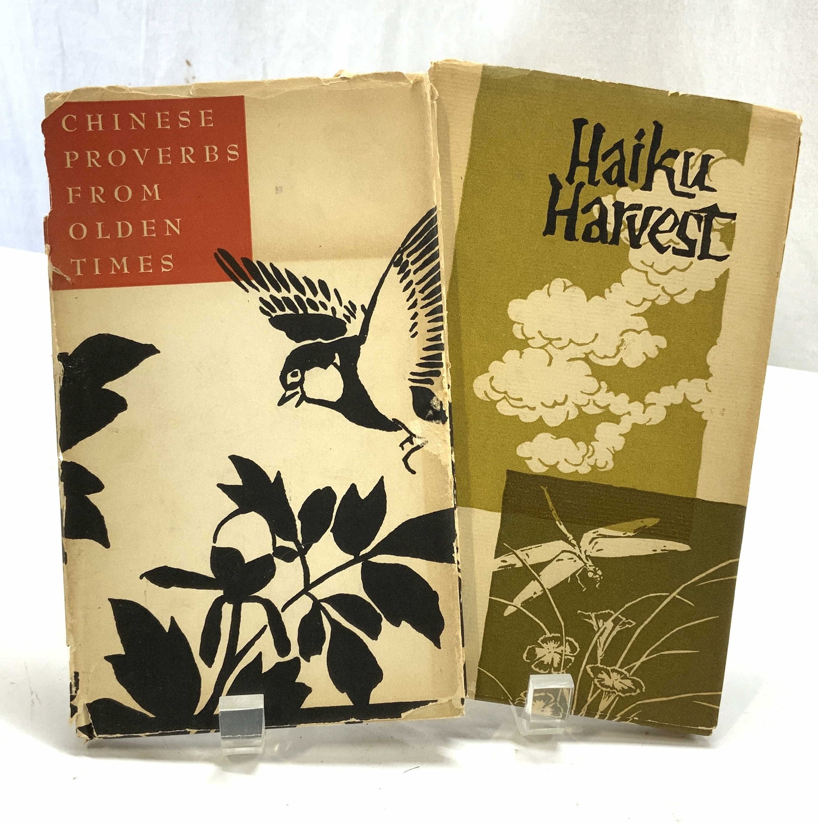 Chinese Proverbs, Japanese Haiku Poetry, 1956/62: 2 vintage books. CHINESE PROVERBS FROM OLDEN TIMES . Peter Pauper Press, Mt Vernon NY. c. 1956 with illustrations., HAIKU HARVEST JAPANESE HAIKU SERIES 4, illustrated. Peter Pauper Press, Mt Vernon NY