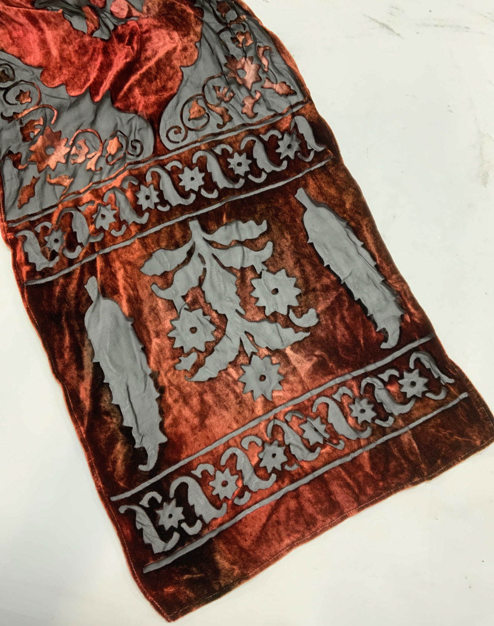 Vintage Red Velvet Floral Scarf (1 of 6)