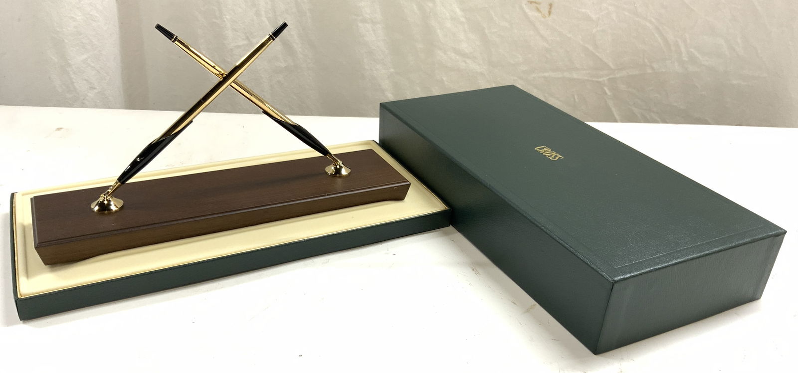 CROSS Pen Set Stand & Holder W Box (1 of 8)