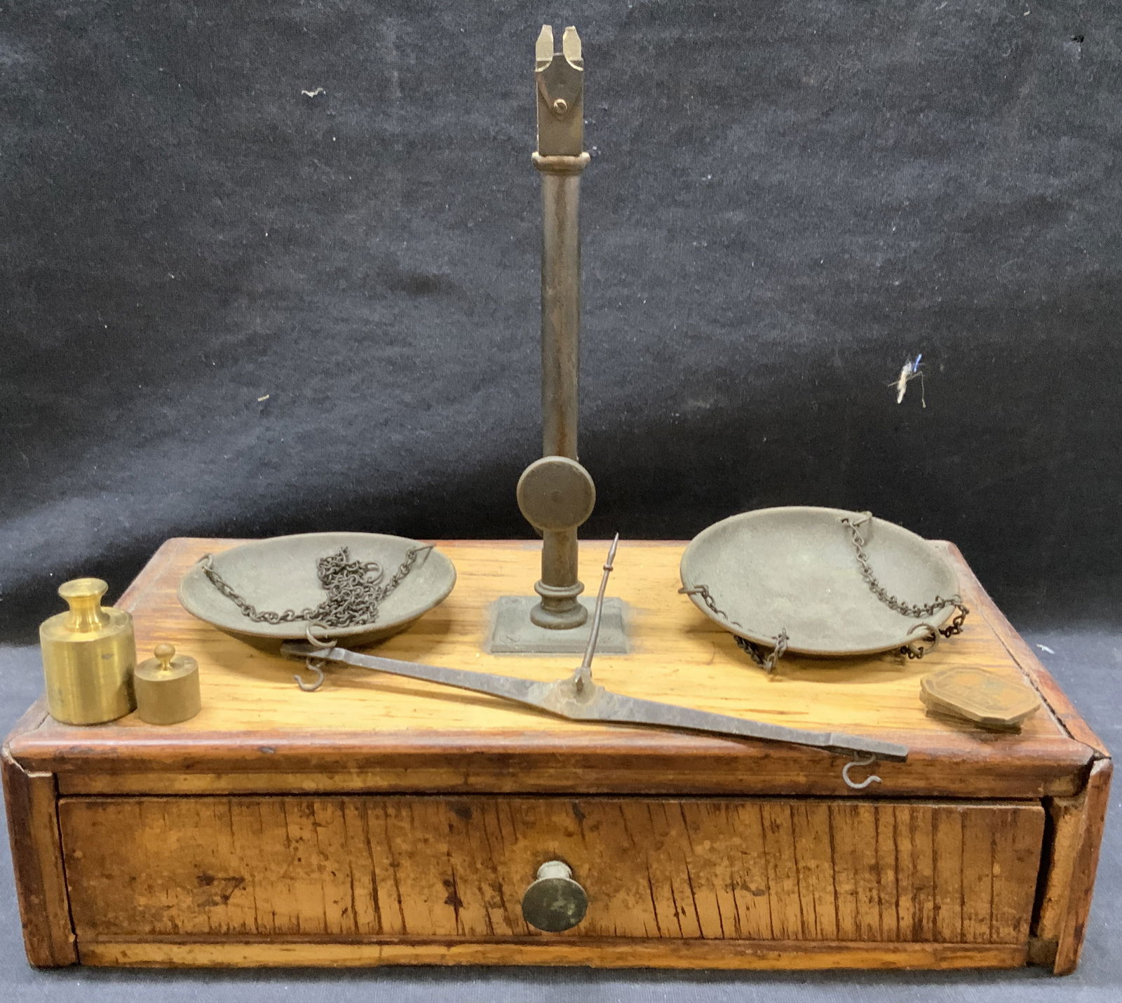 Vtg Iron & Wooden Scale W Weights (1 of 9)