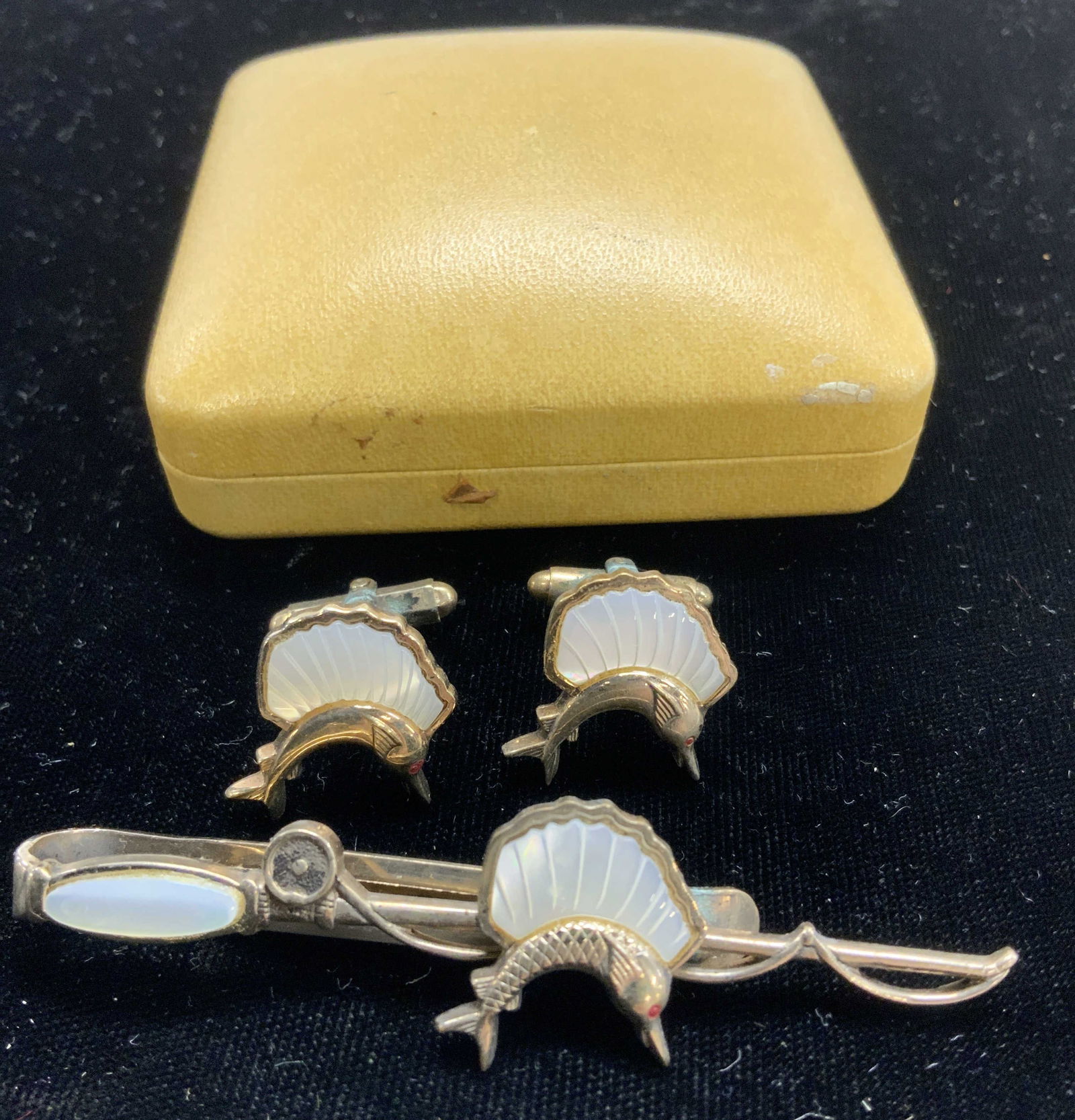 Oxford Swordfish MOP 10K Cufflinks & Tie Clip, 3 (1 of 6)