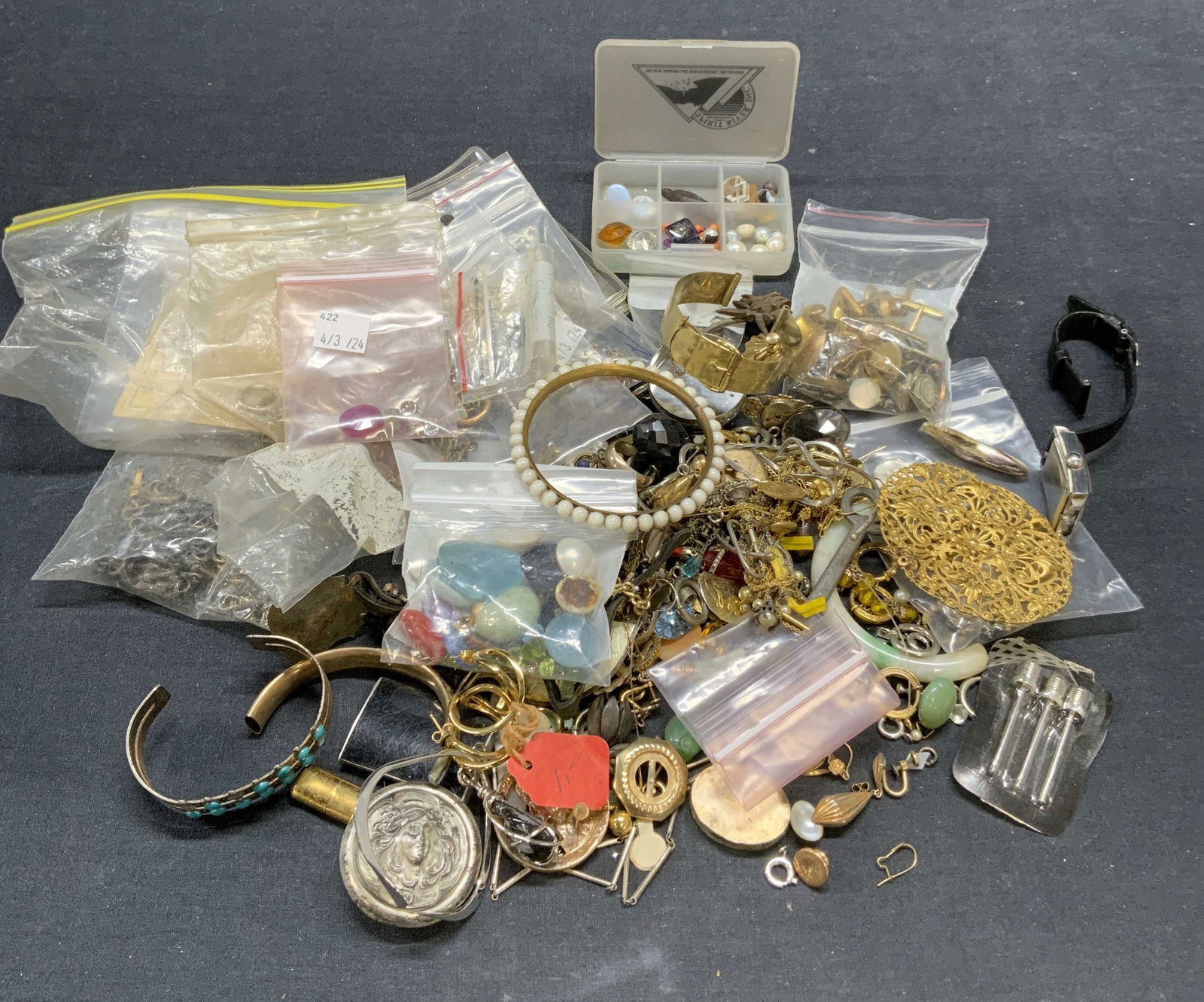 Group Lot 100+ Jewelry Makers & Vtg Jewelry (1 of 6)