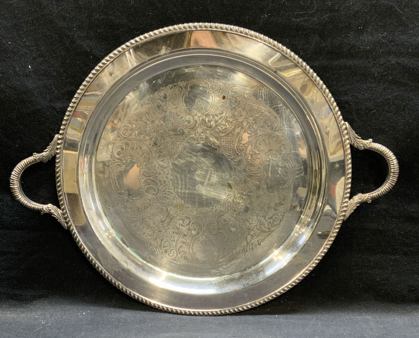 Vtg Canterbury Chased Silver Plated Tray (1 of 7)