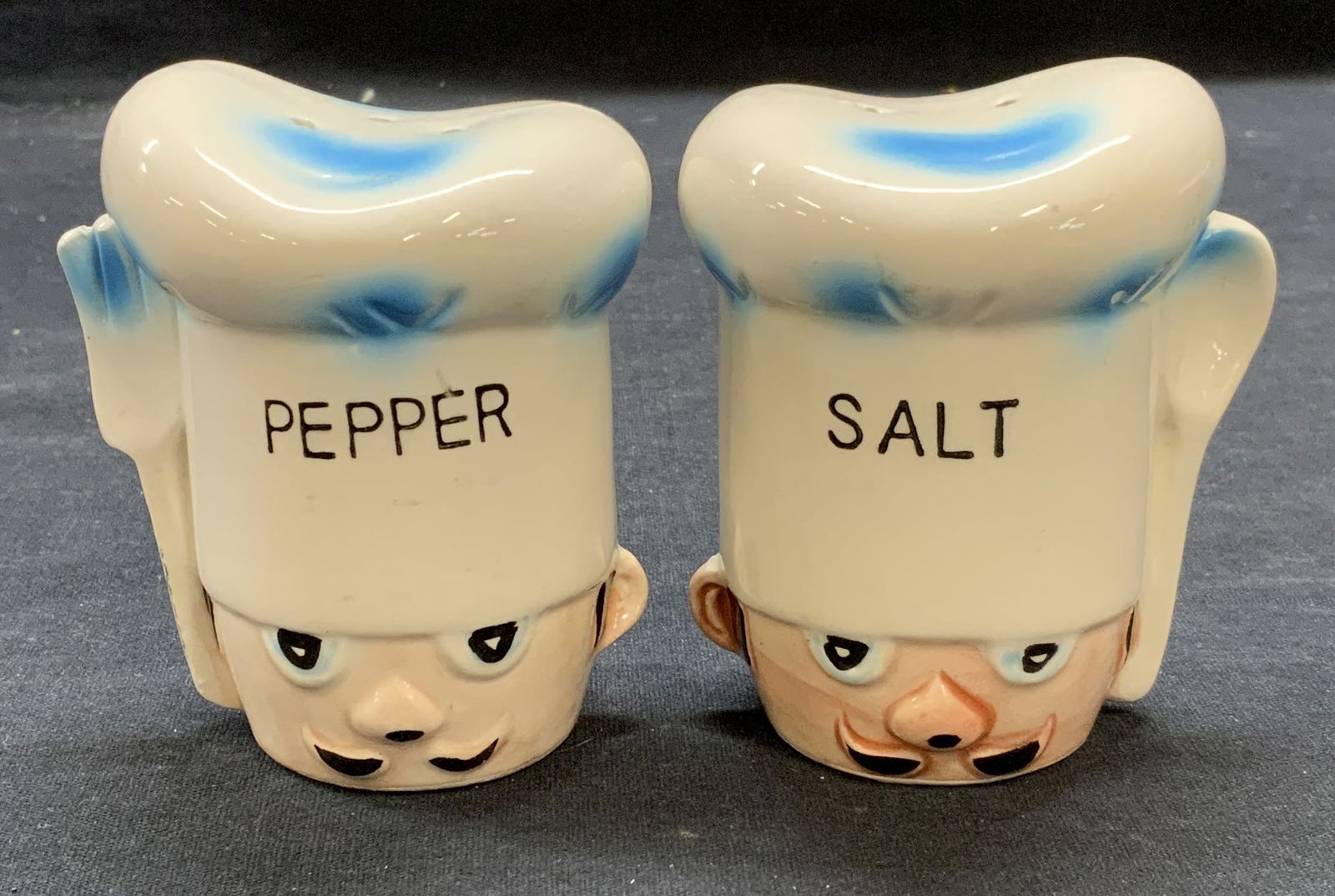 Pair Vintage Ceramic Chef Salt & Pepper Shakers (1 of 6)