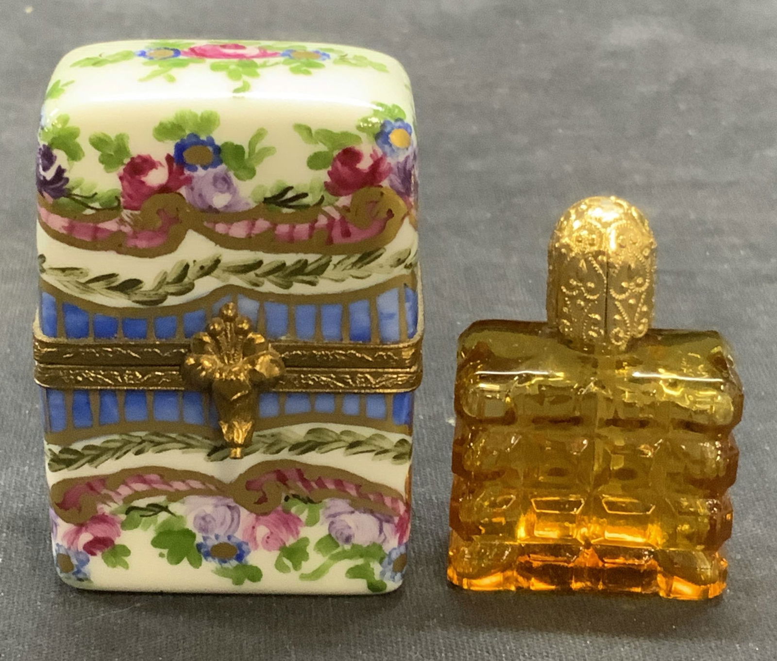 Limoges Porcelain Perfume Bottle Trinket Box Franc (1 of 8)