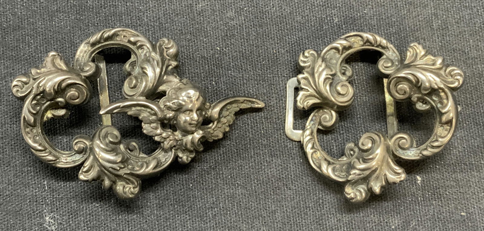 Lot 2 Piece Sterling Silver Putti Buckle (1 of 7)
