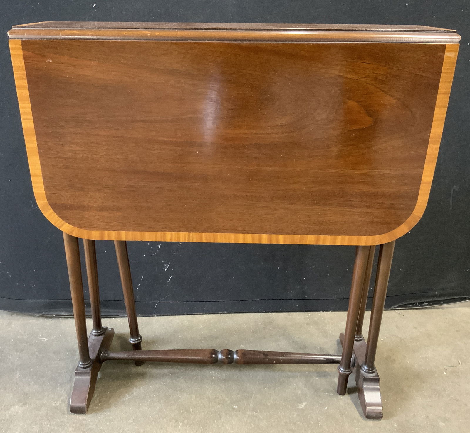 Vintage Wooden Gate Leg Drop Leaf Table (1 of 8)