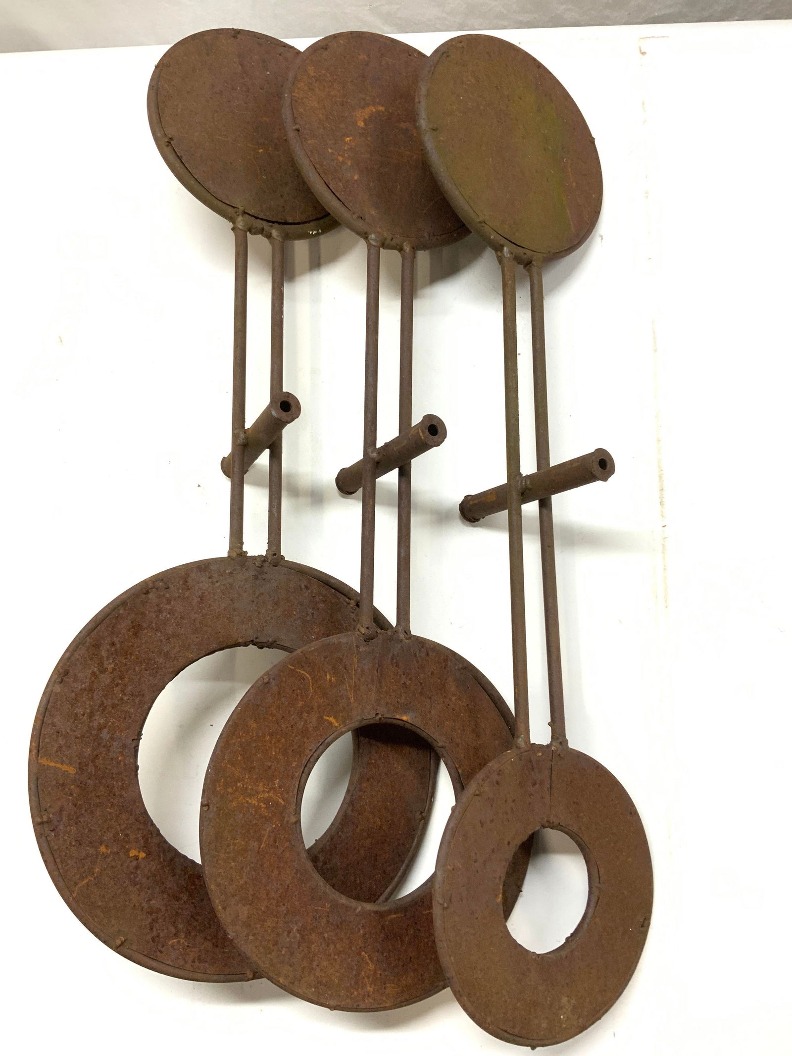 Set 3 Vintage Iron Modern Art Lawn Sculptures (1 of 7)