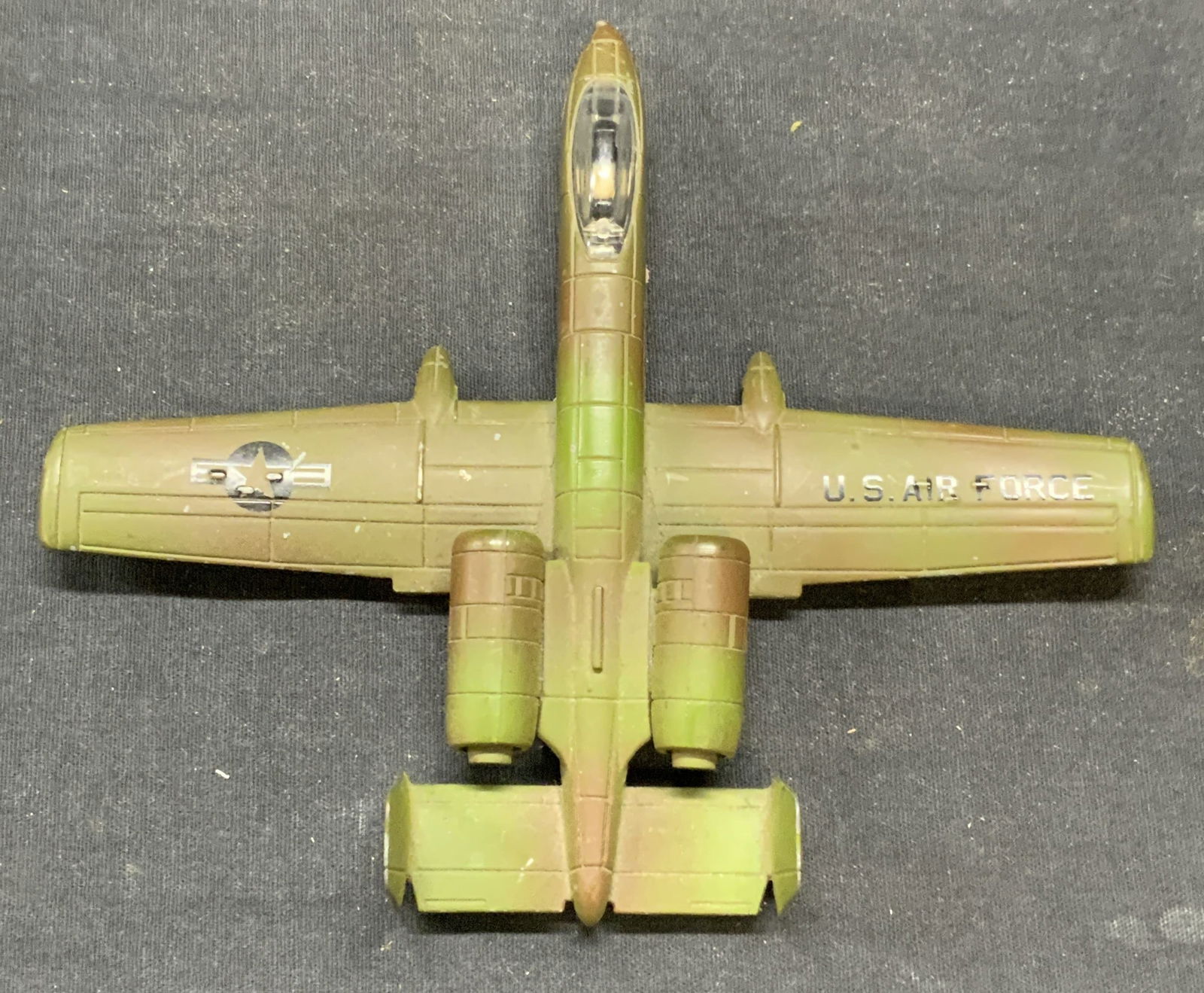 ERTL US Air Force Military Plane Model (1 of 8)